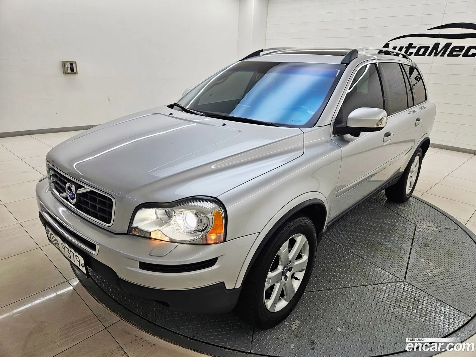 Volvo XC90 2010 — 16