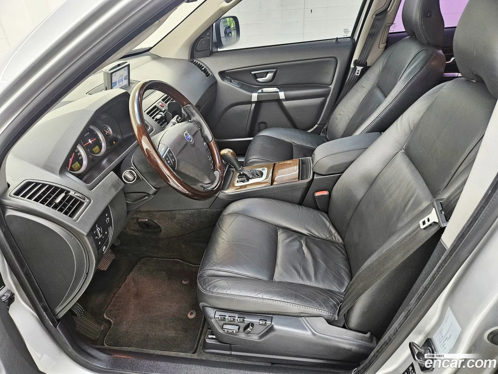 Volvo XC90 2010 — 10