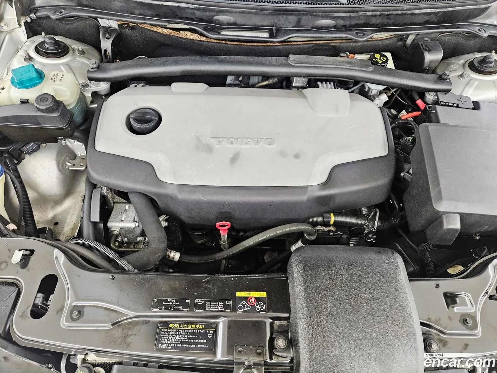 Volvo XC90 2010 — 12