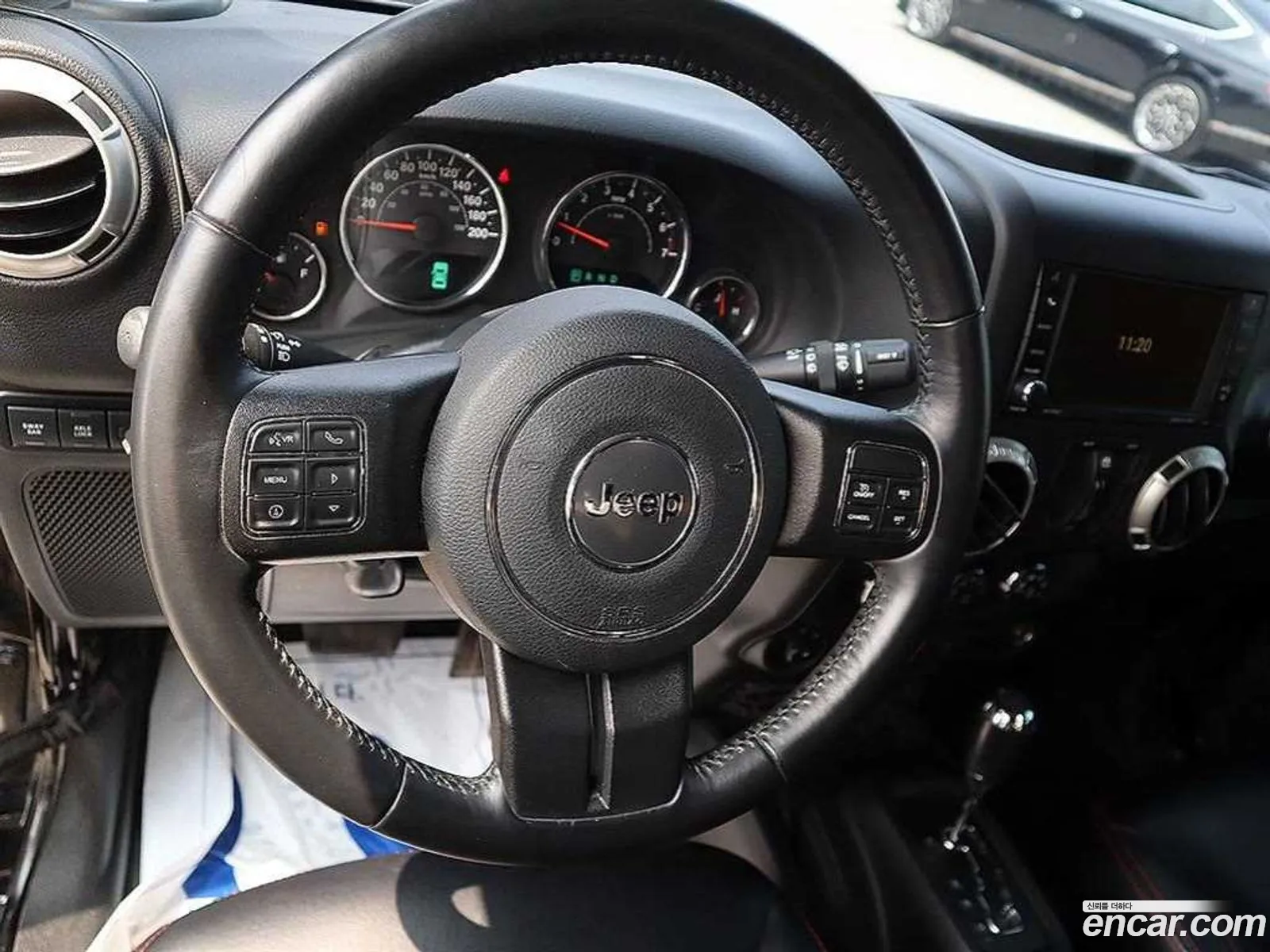 Jeep Wrangler 2017 — 16