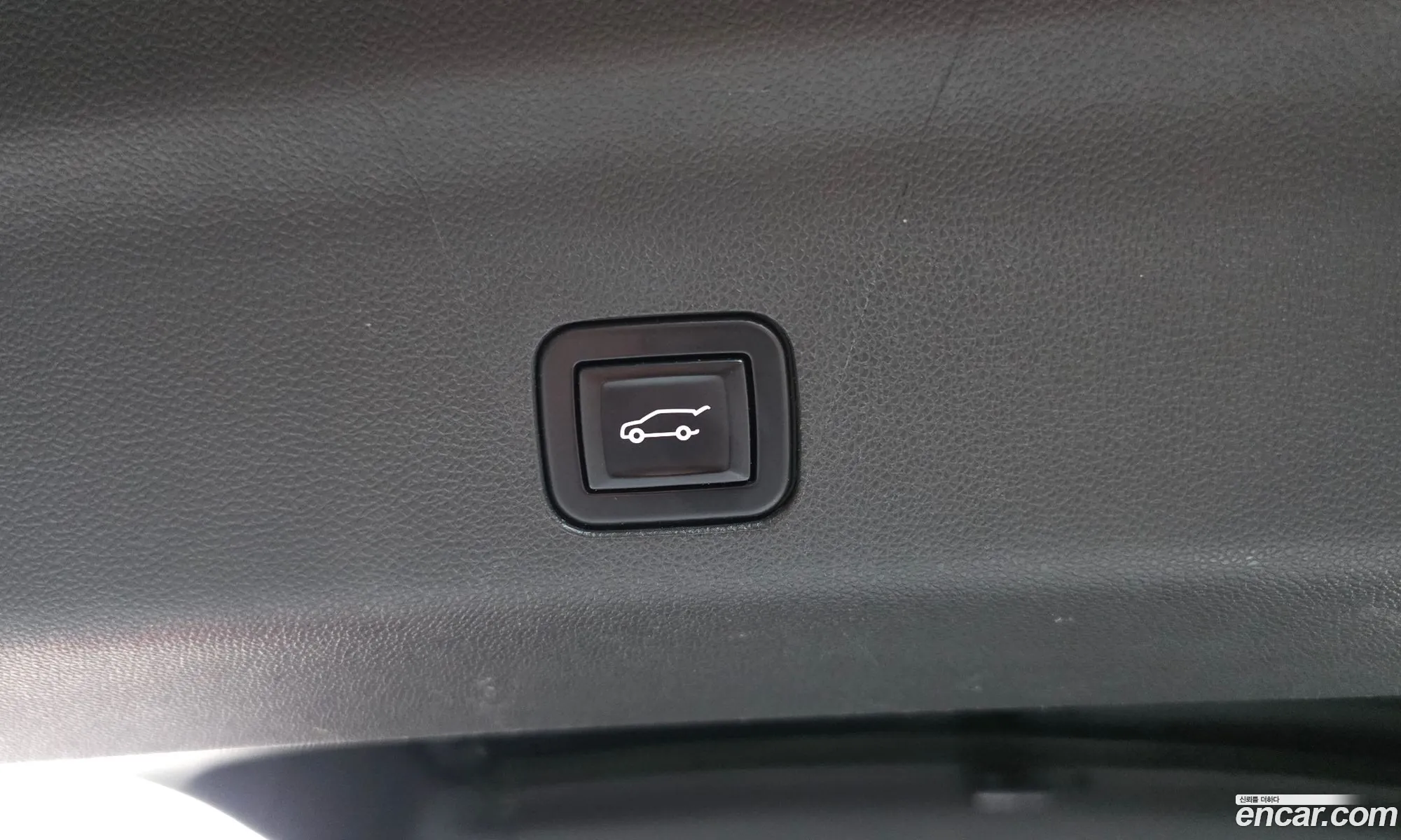 Chevrolet (GM Daewoo) Tahoe 2022 — 2