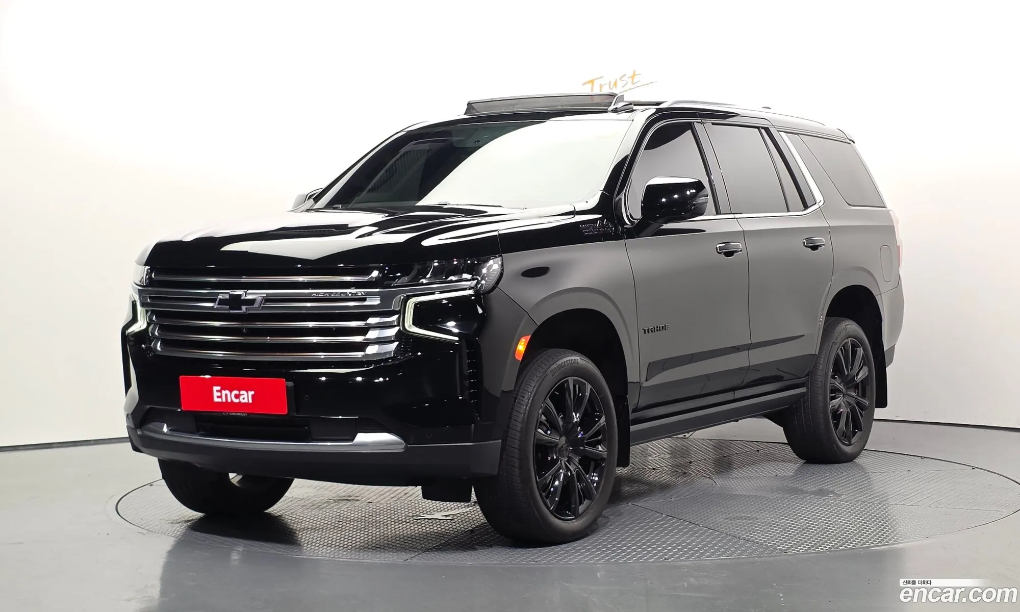 Chevrolet (GM Daewoo) Tahoe 2022 — 30