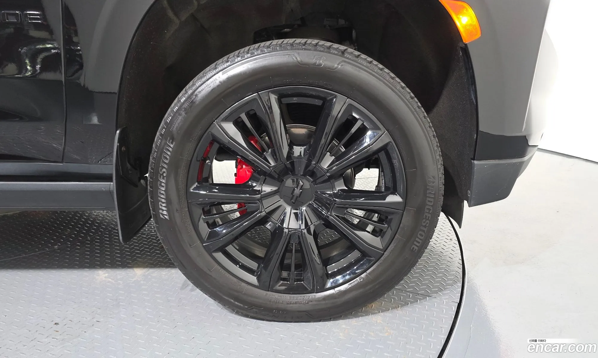 Chevrolet (GM Daewoo) Tahoe 2022 — 11