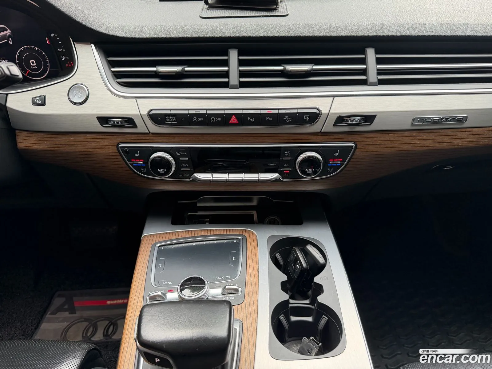 Audi Q7 2016 — 13
