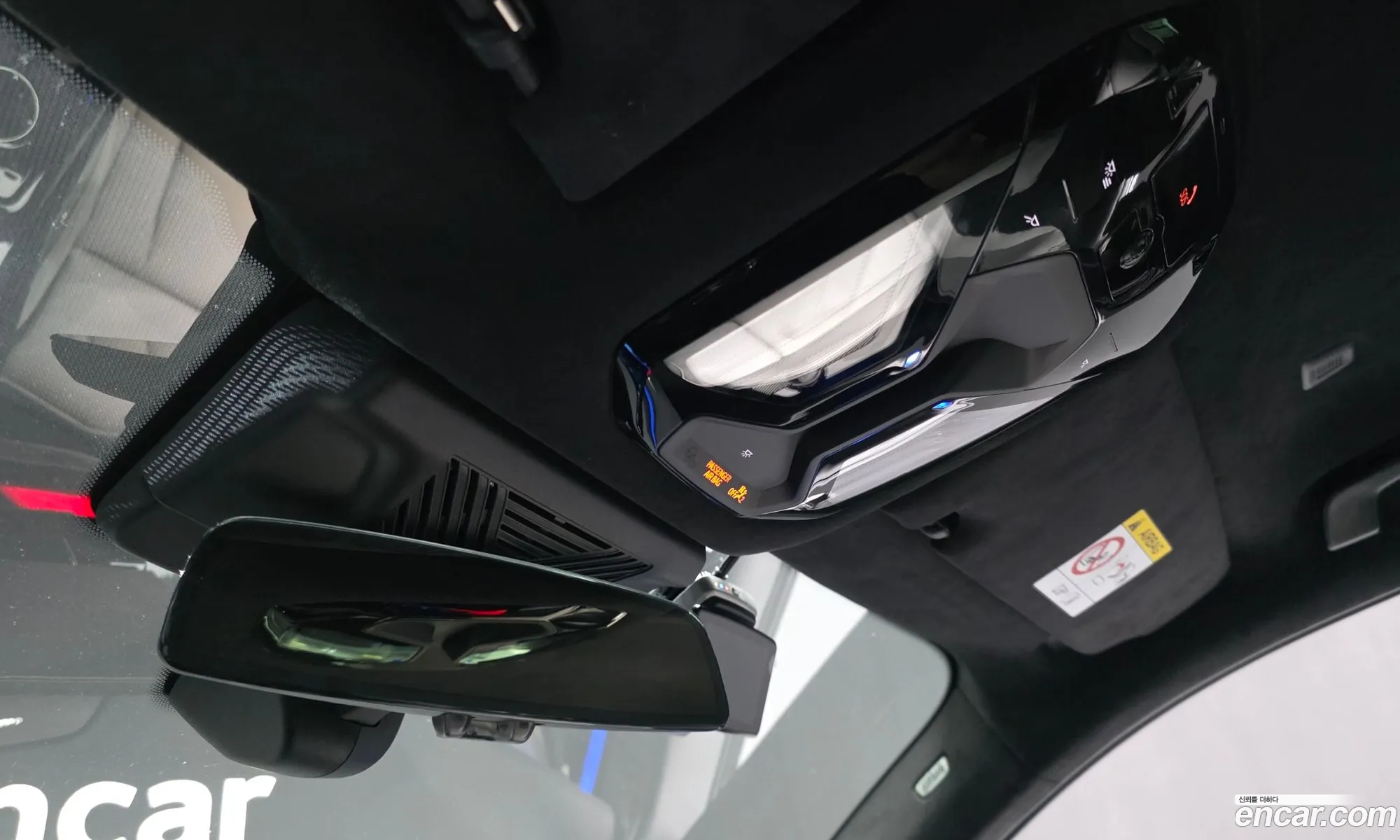 BMW M5 2025 WBS81FK06SCV43377 — 30