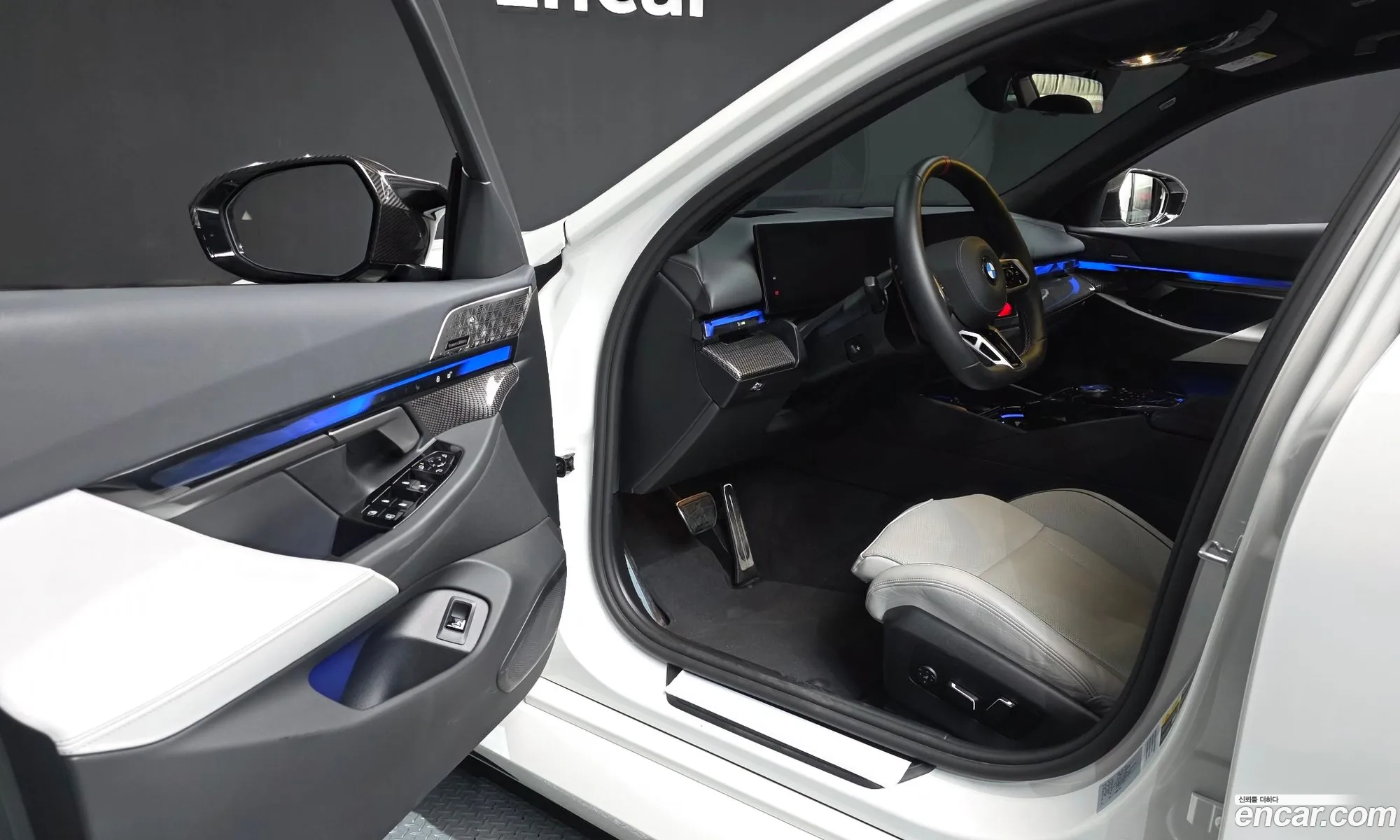 BMW M5 2025 WBS81FK06SCV43377 — 9