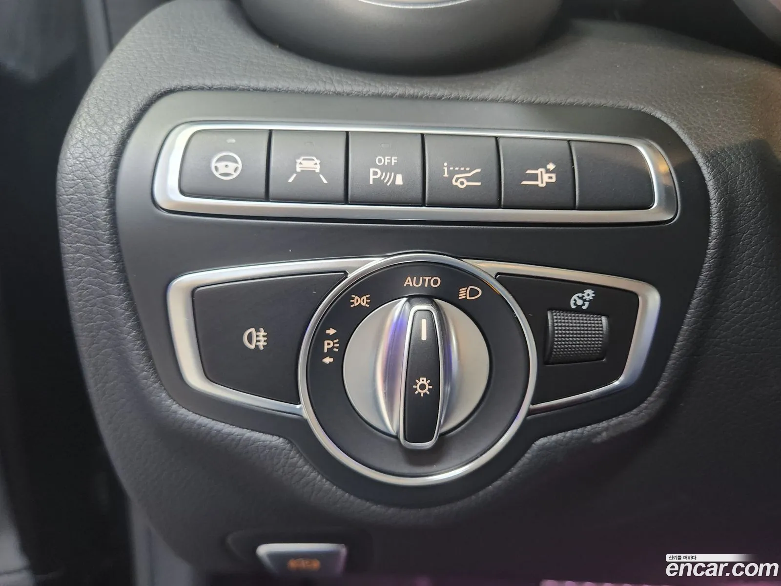 Mercedes-Benz C-Class W205 2023 — 10