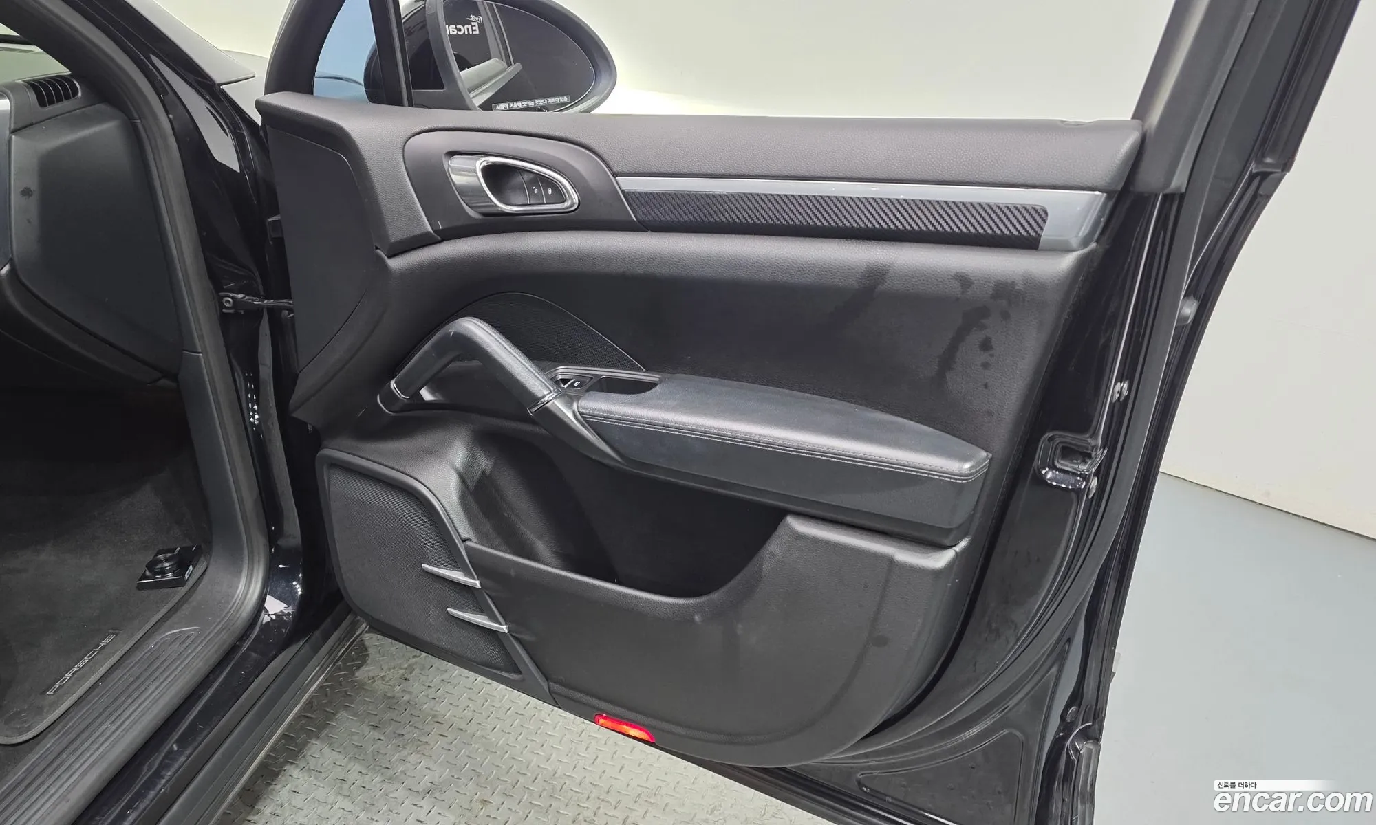 Porsche Cayenne 2013 — 4