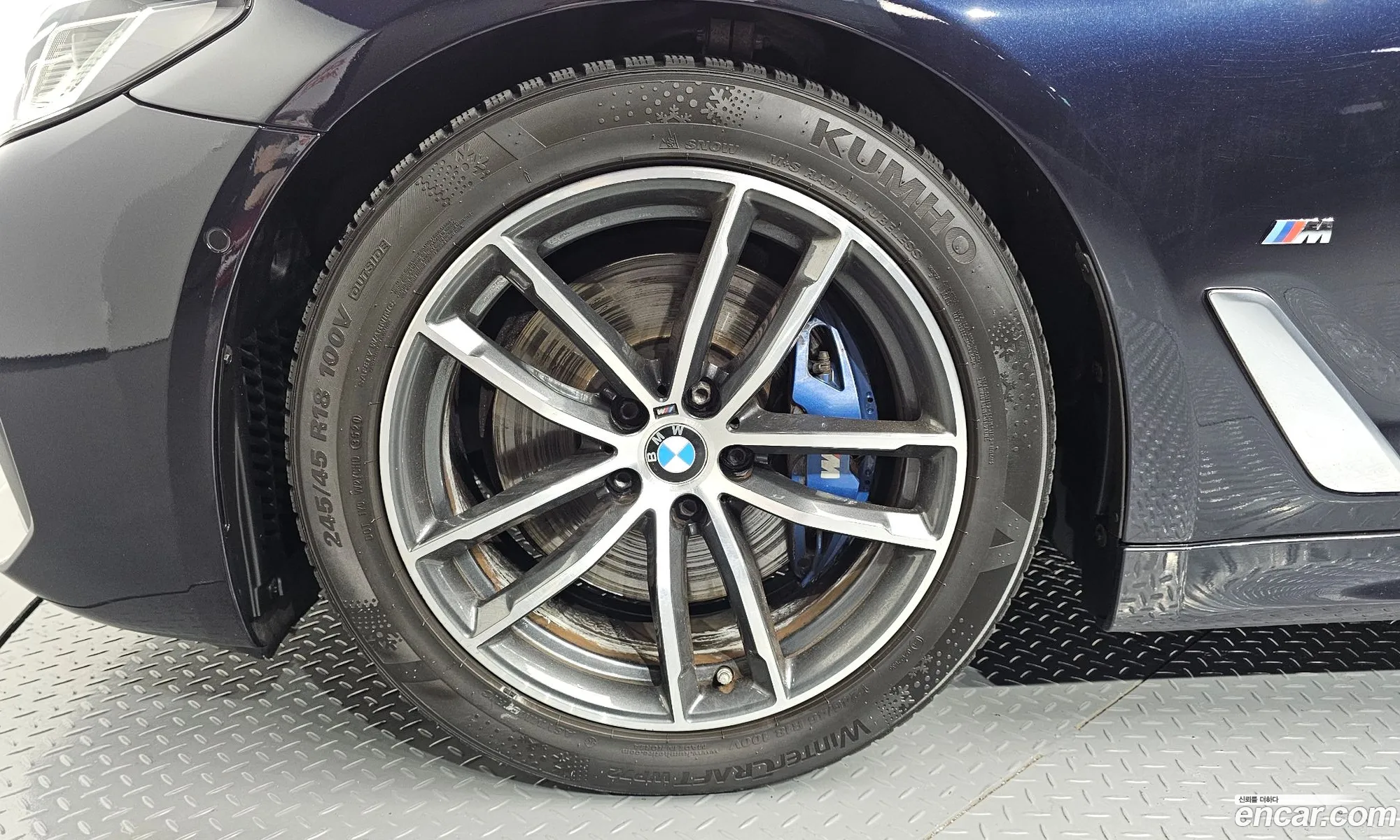BMW 5 Series 2021 — 29