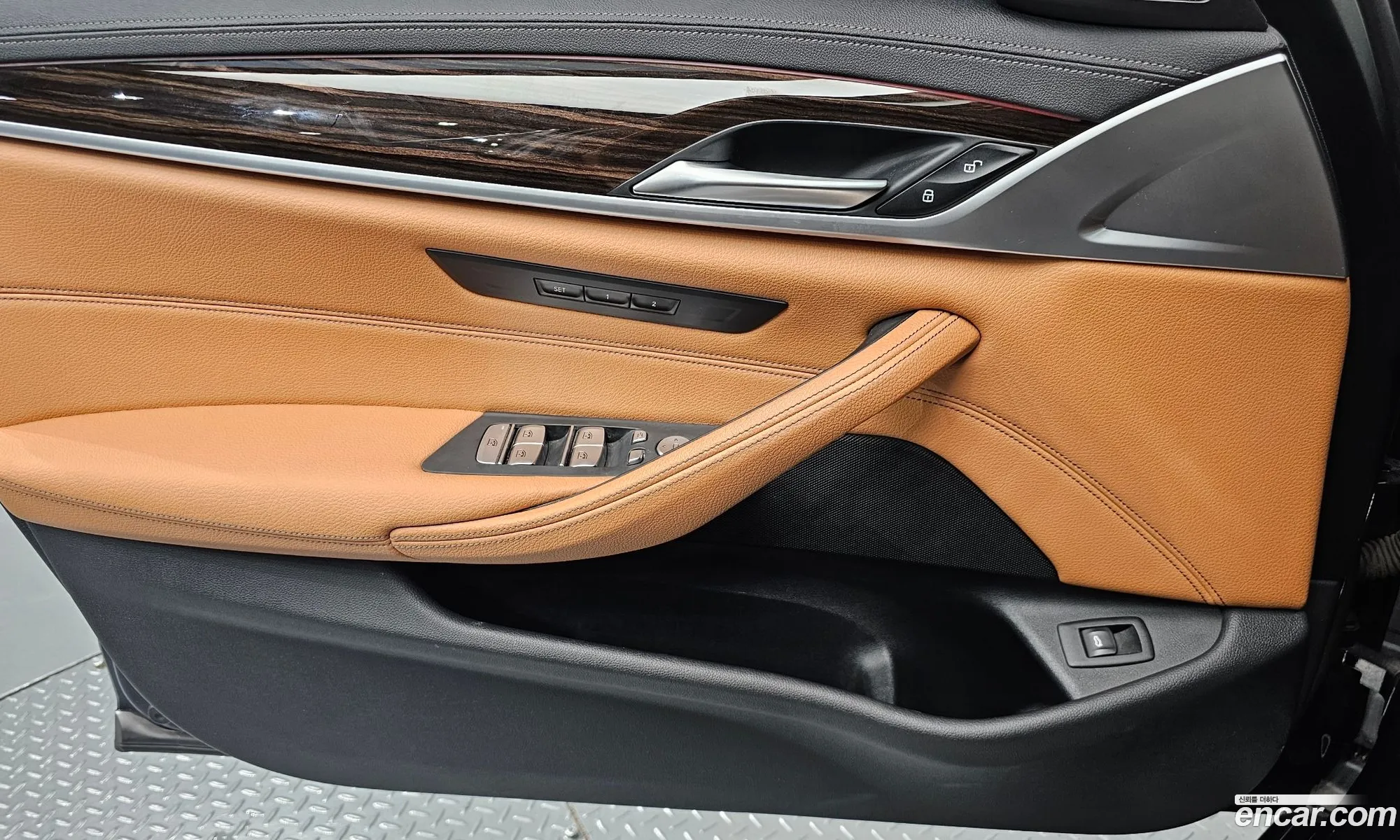 BMW 5 Series 2021 — 28