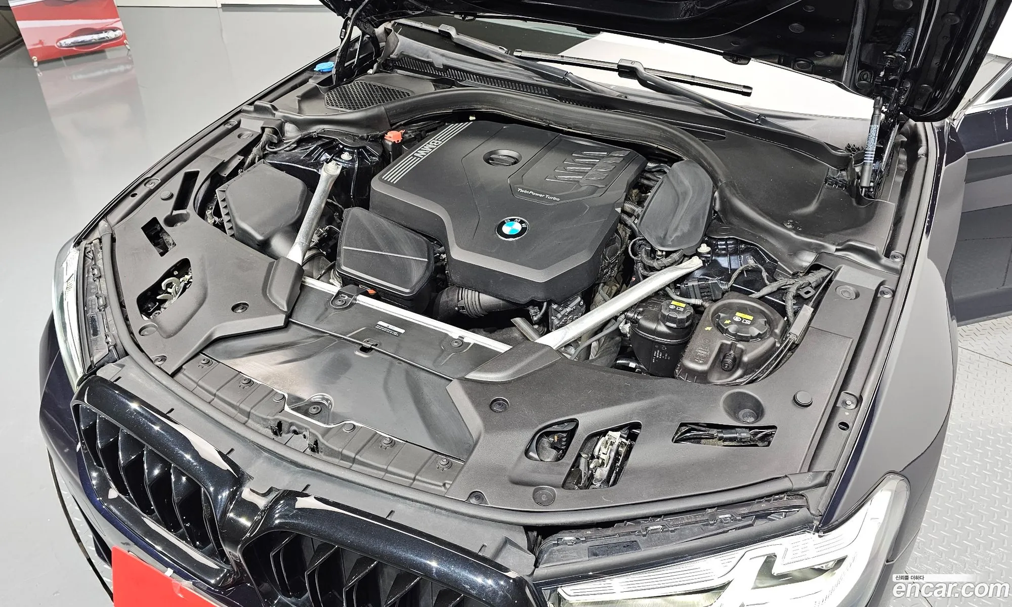 BMW 5 Series 2021 — 30
