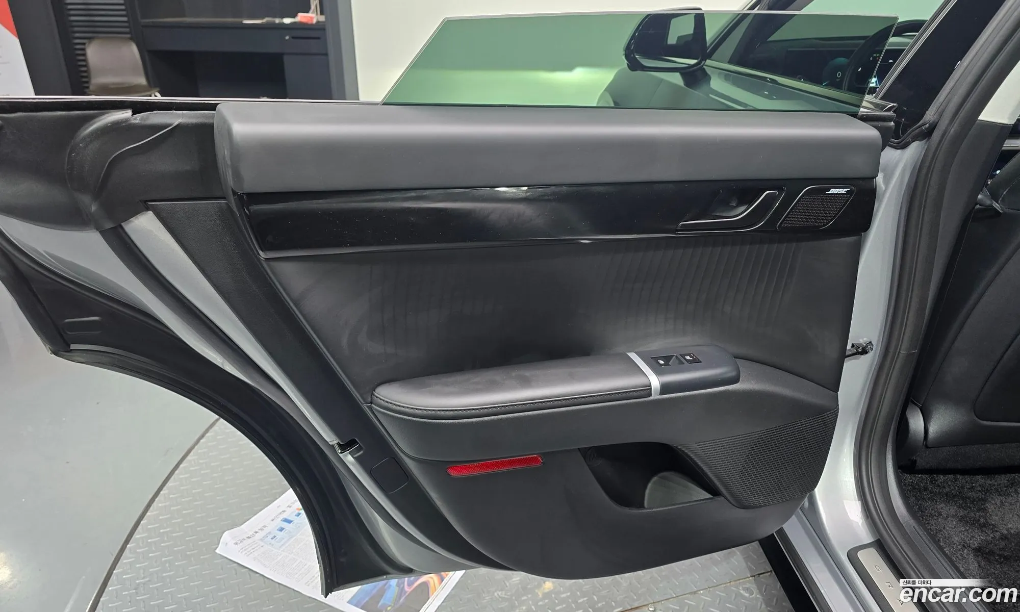 Hyundai Grandeur Hybrid 2024 — 26