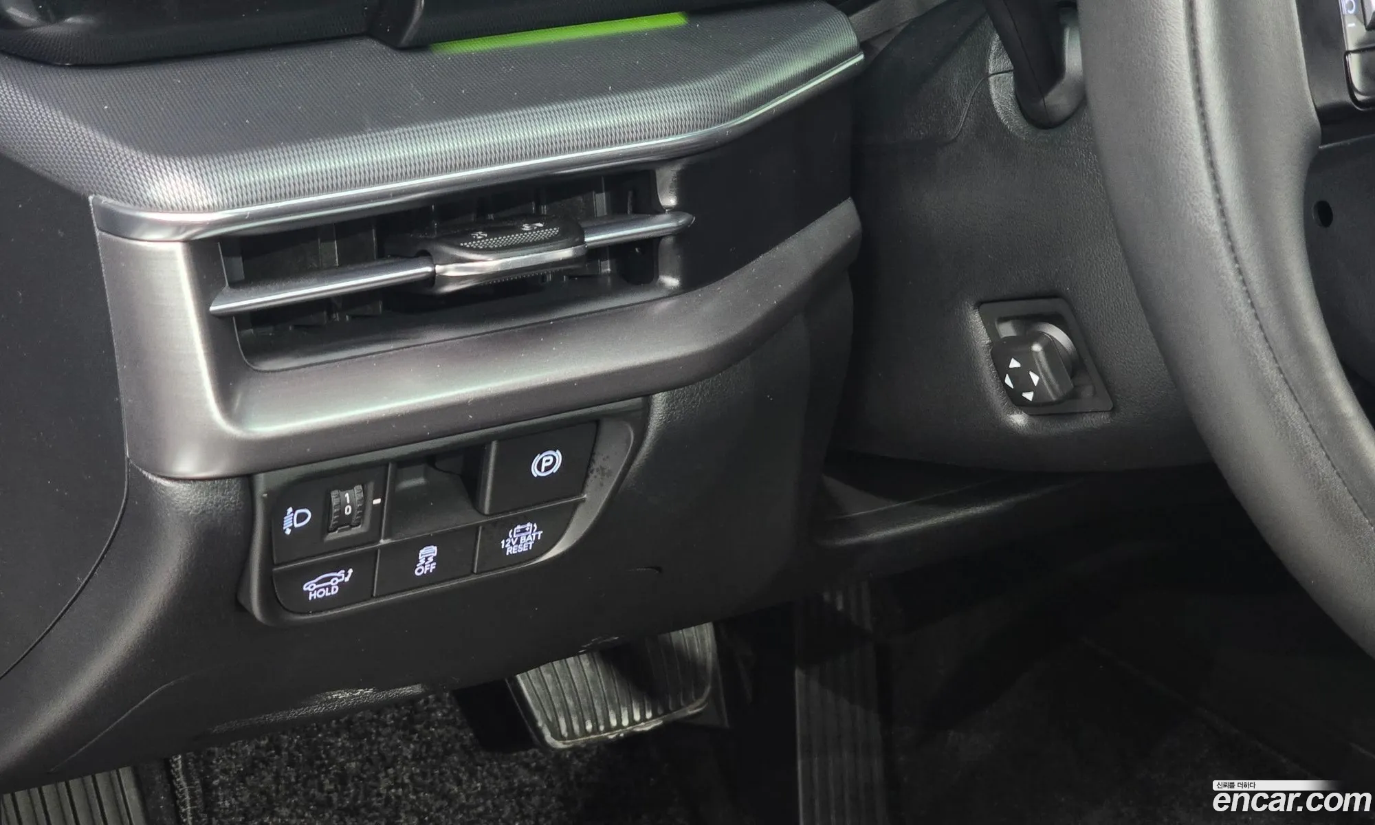 Hyundai Grandeur Hybrid 2024 — 24