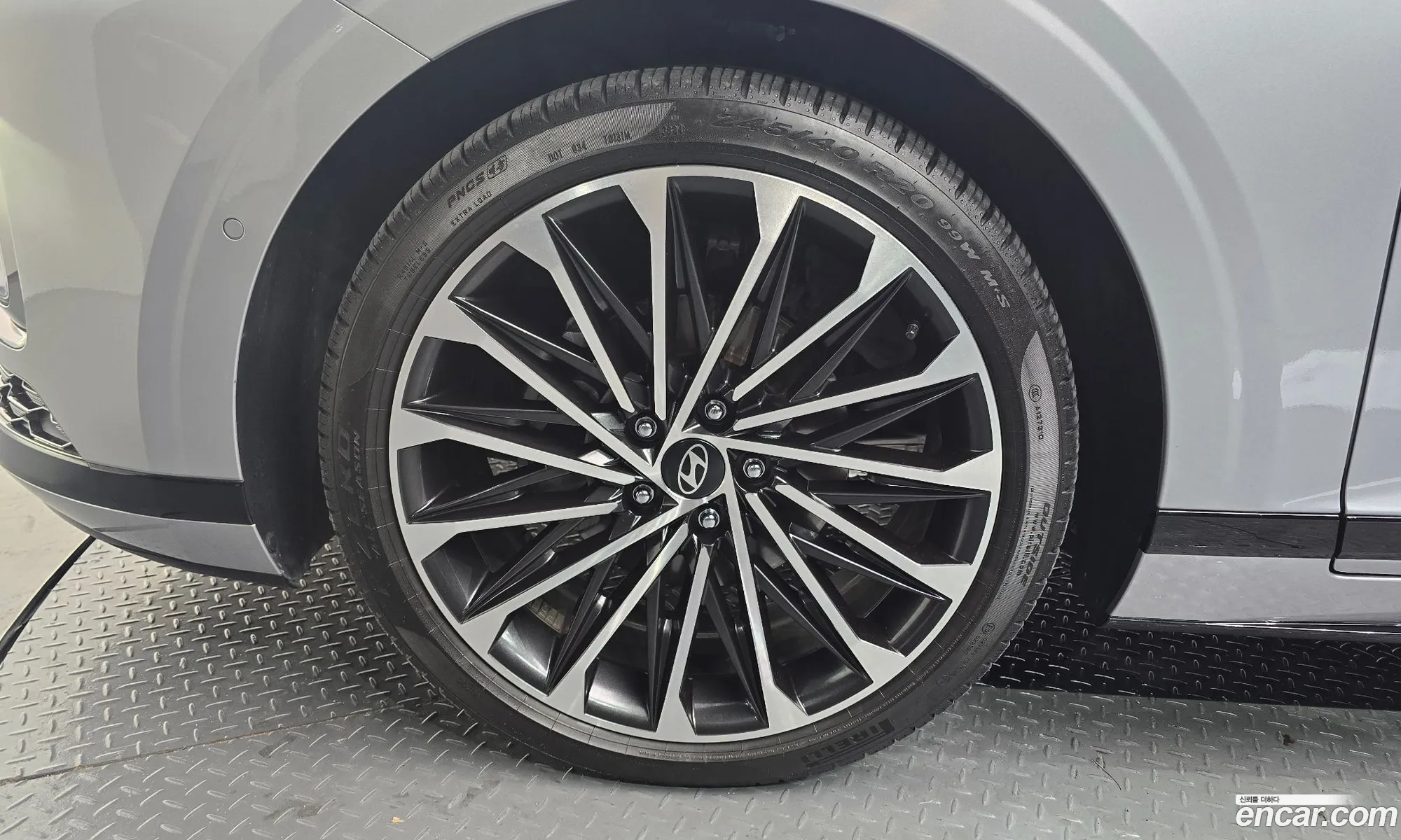 Hyundai Grandeur Hybrid 2024 — 21
