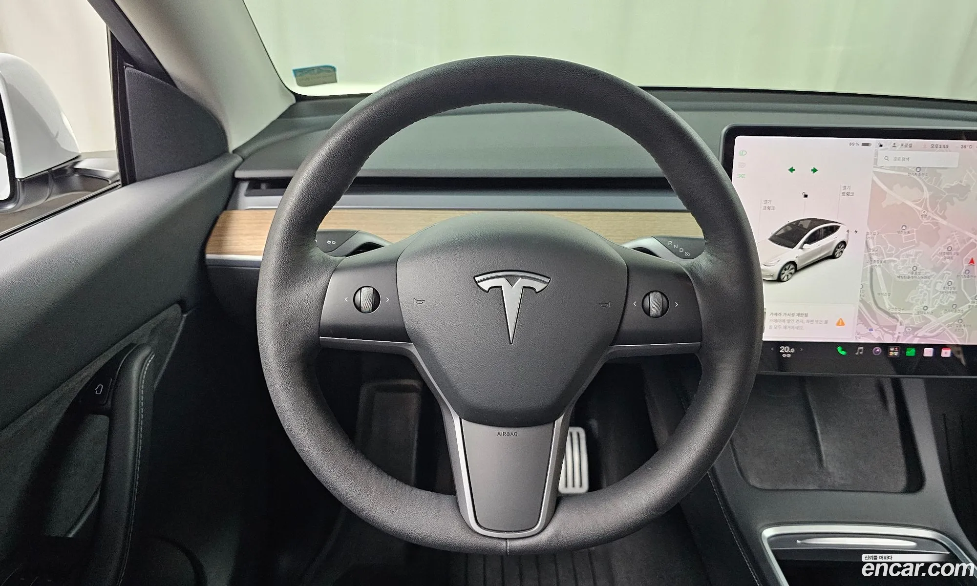 Tesla Model Y 2021 — 27