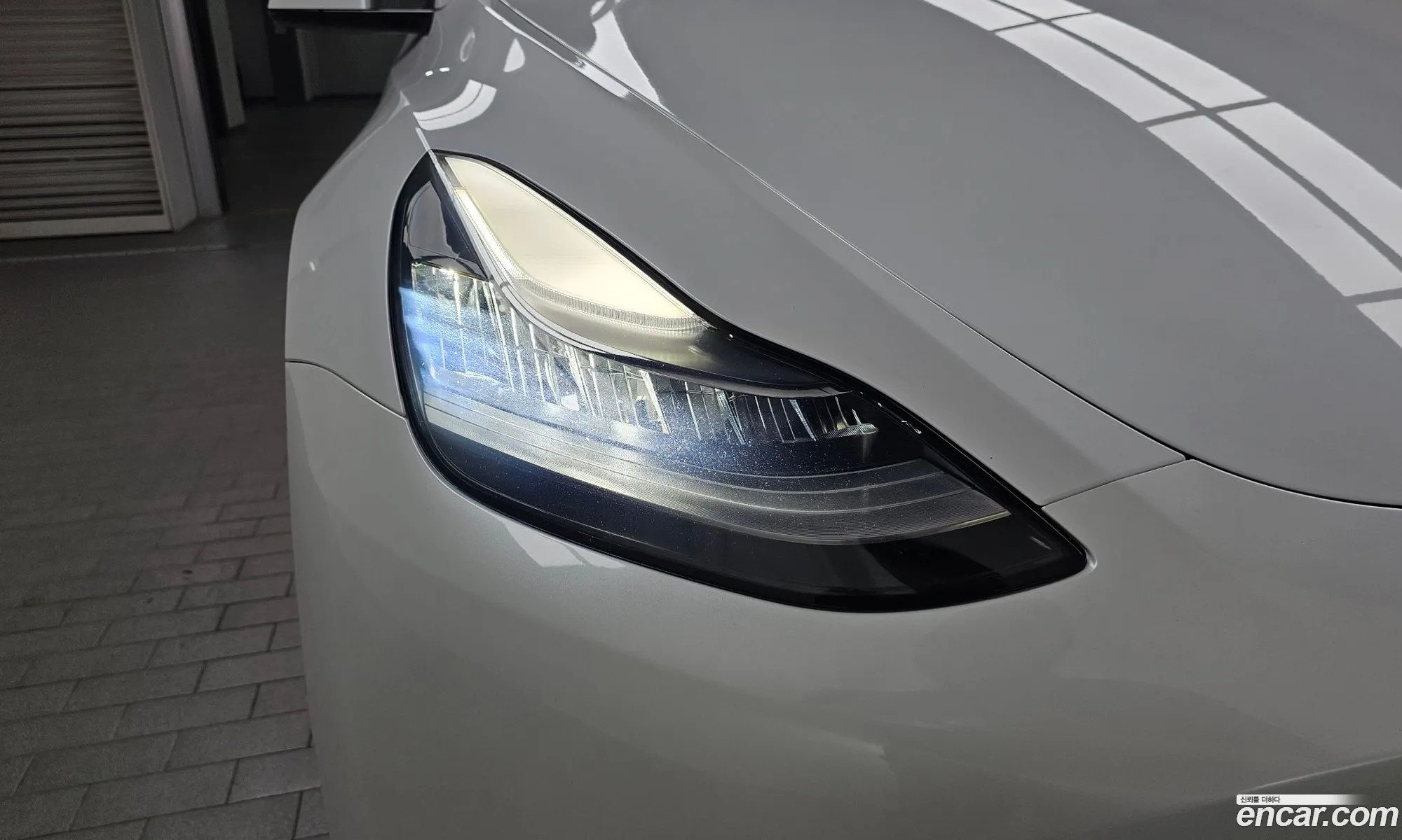 Tesla Model Y 2021 — 15