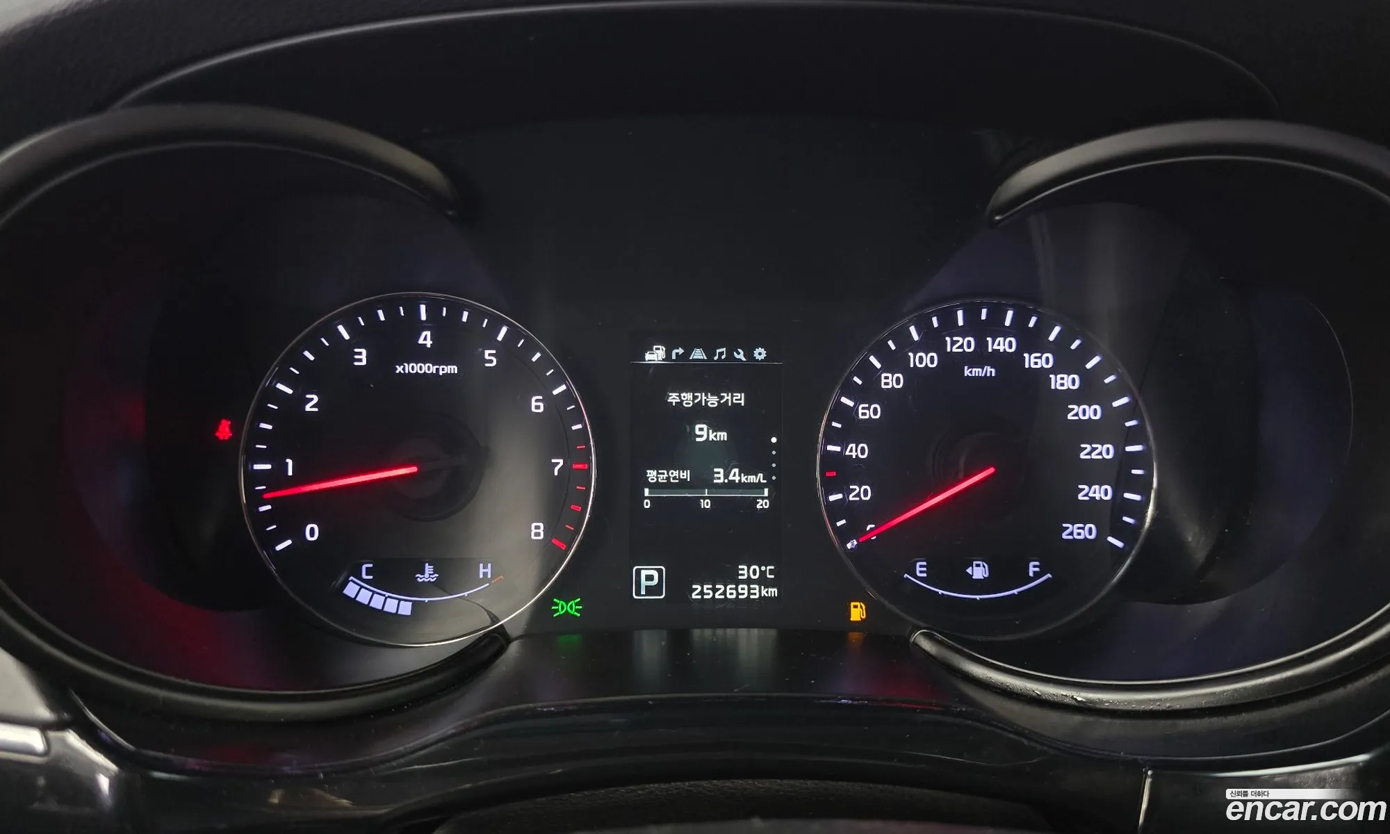 Kia K9 2014 — 2