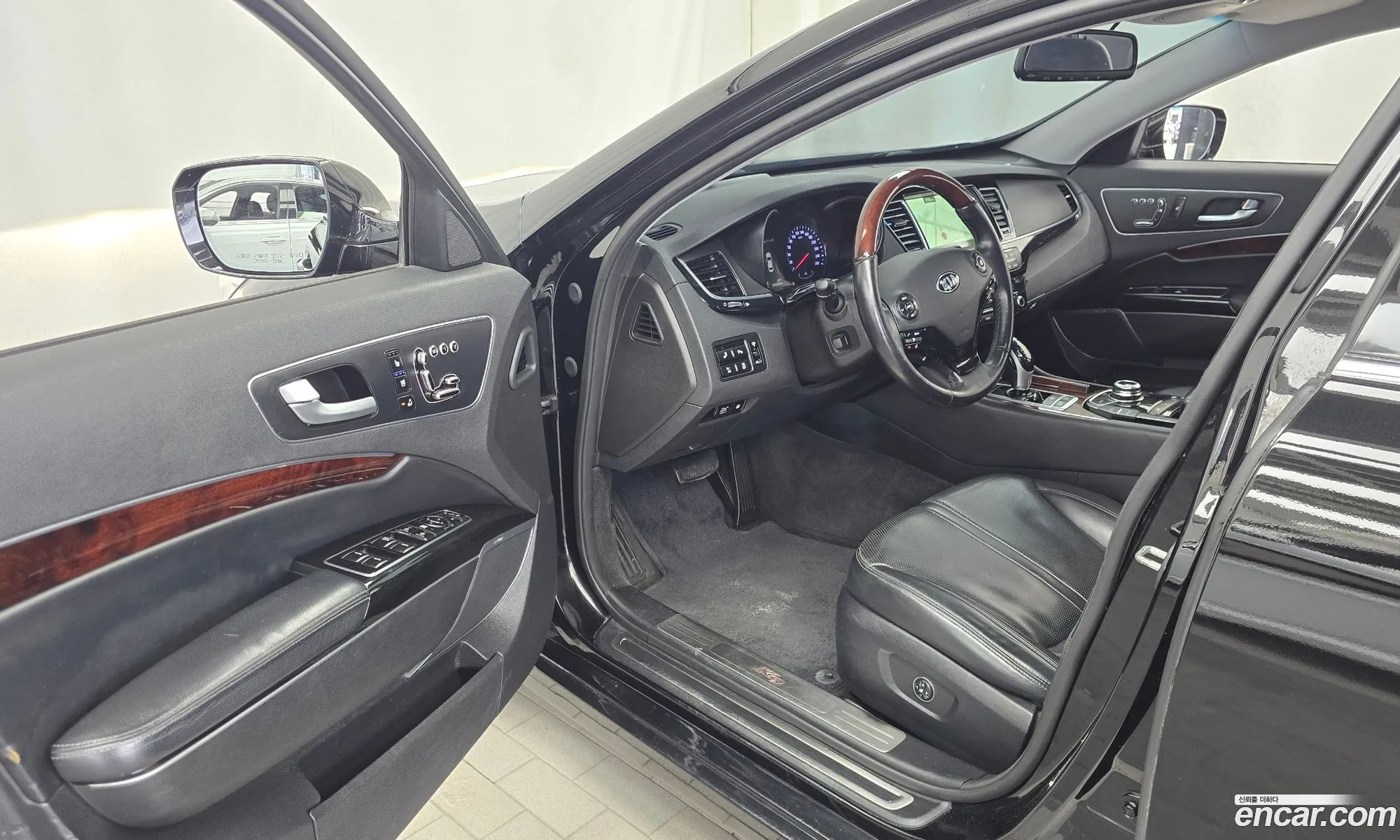Kia K9 2014 — 16
