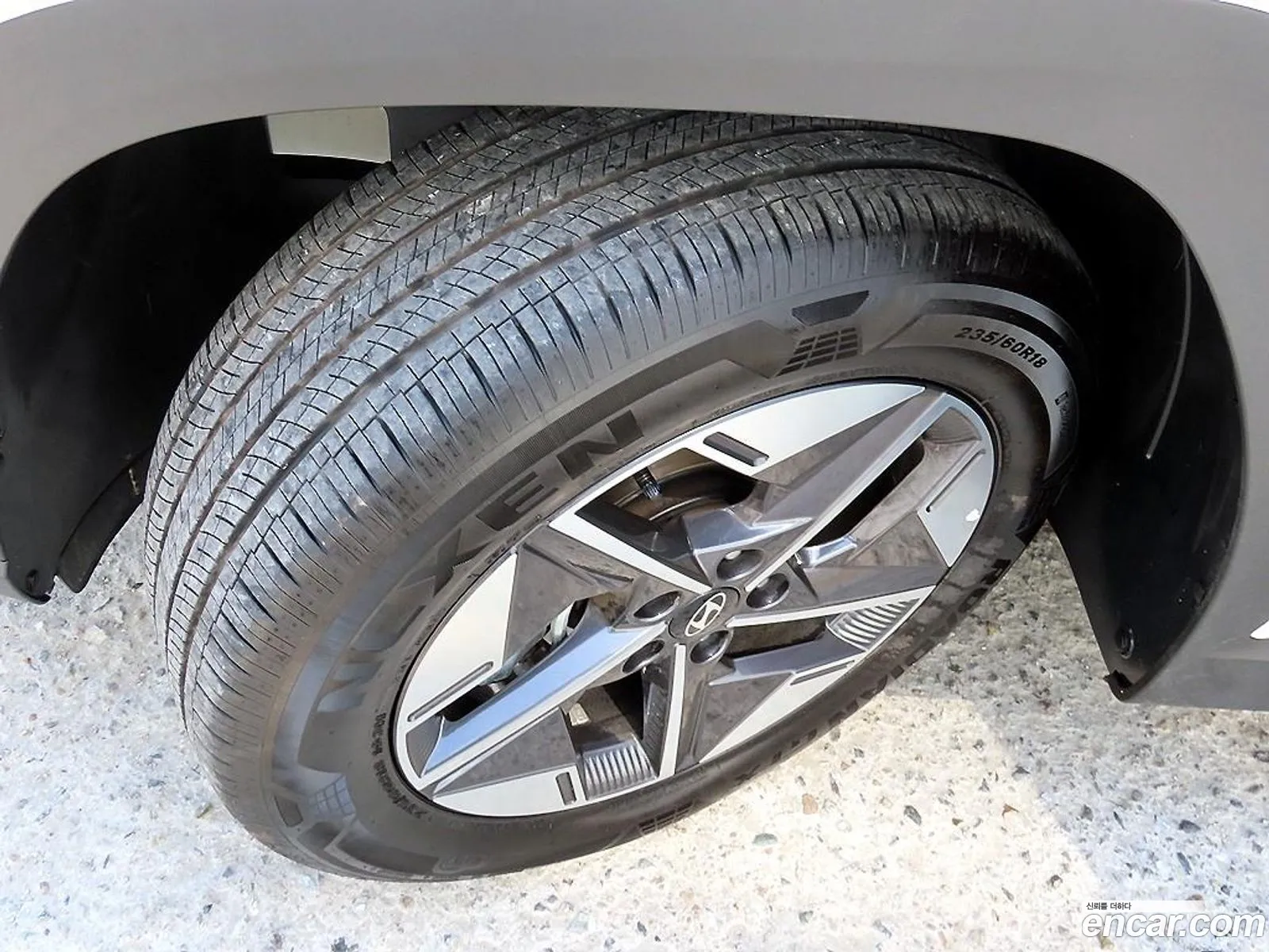 Hyundai Tucson 2025 — 7