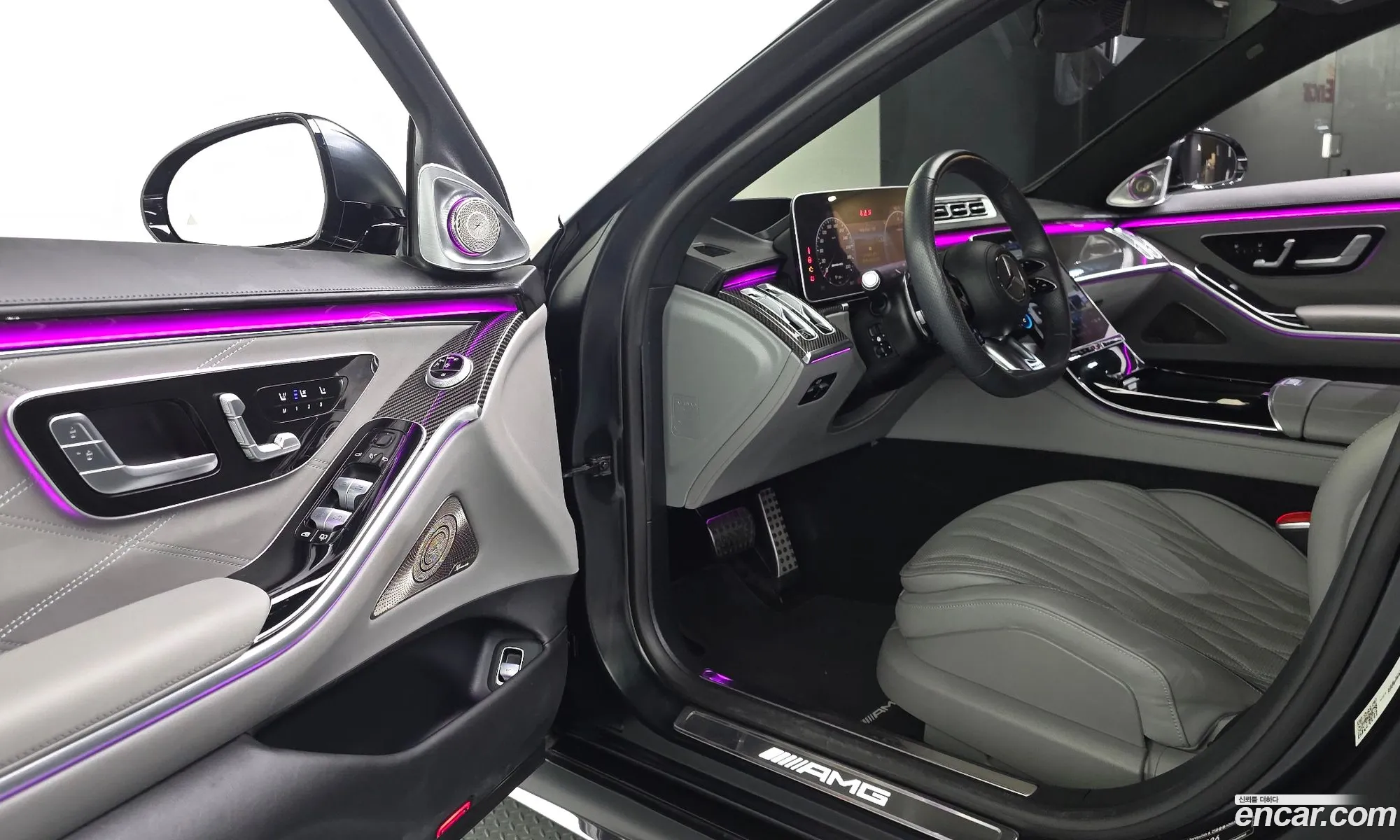 Mercedes-Benz S-Class W223 2024 — 32