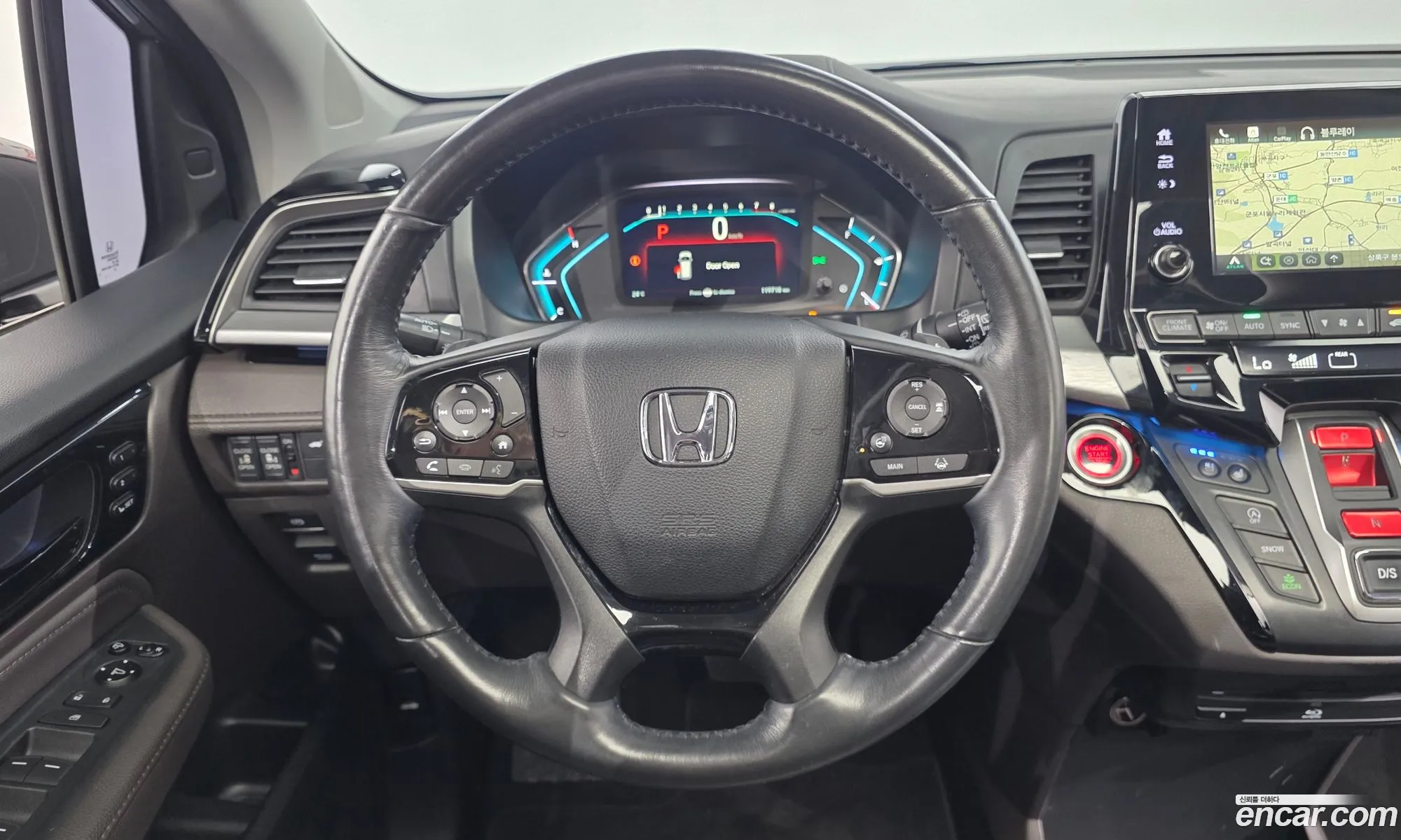 Honda Odyssey 2018 5KBRL6880JB600223 — 27