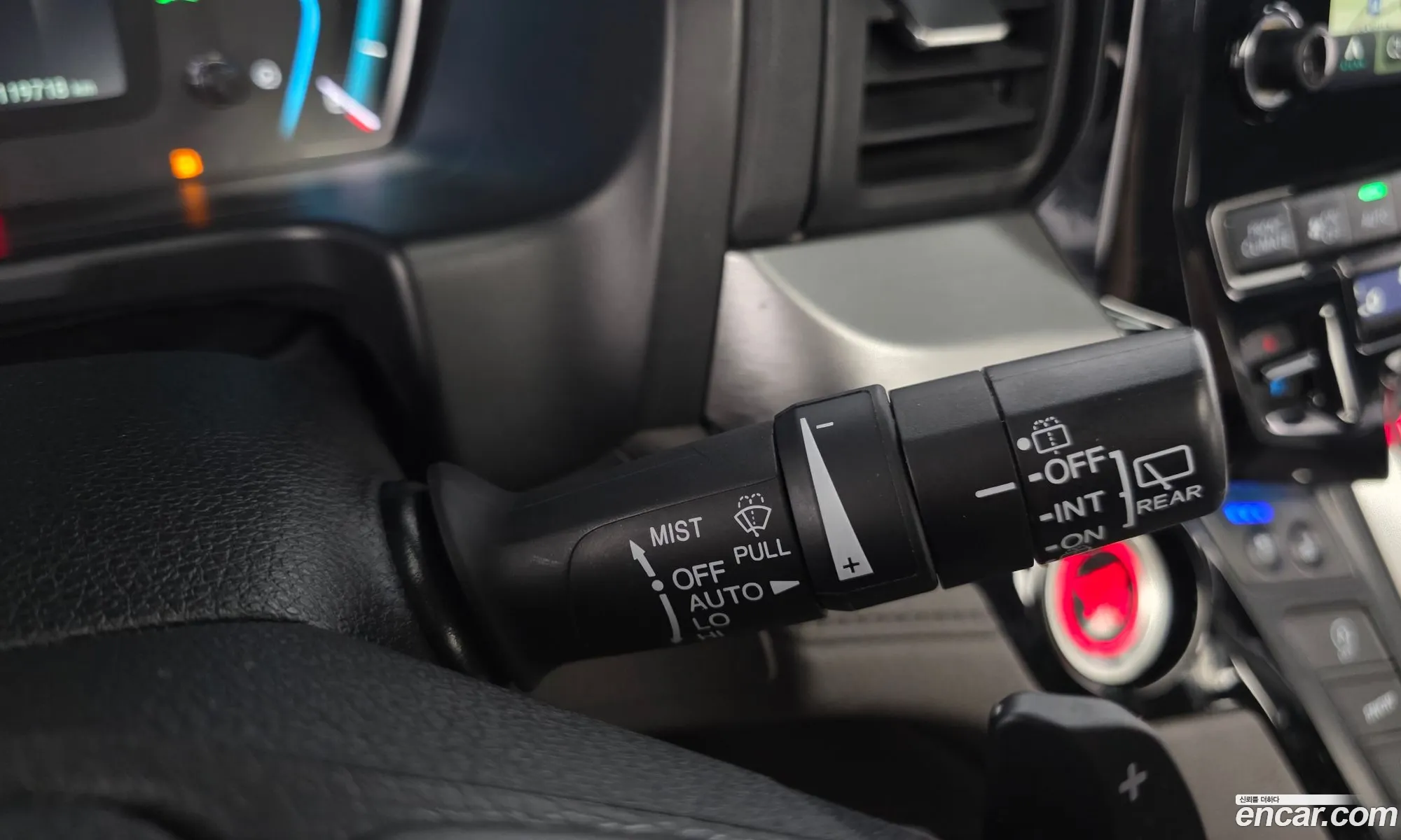 Honda Odyssey 2018 5KBRL6880JB600223 — 30