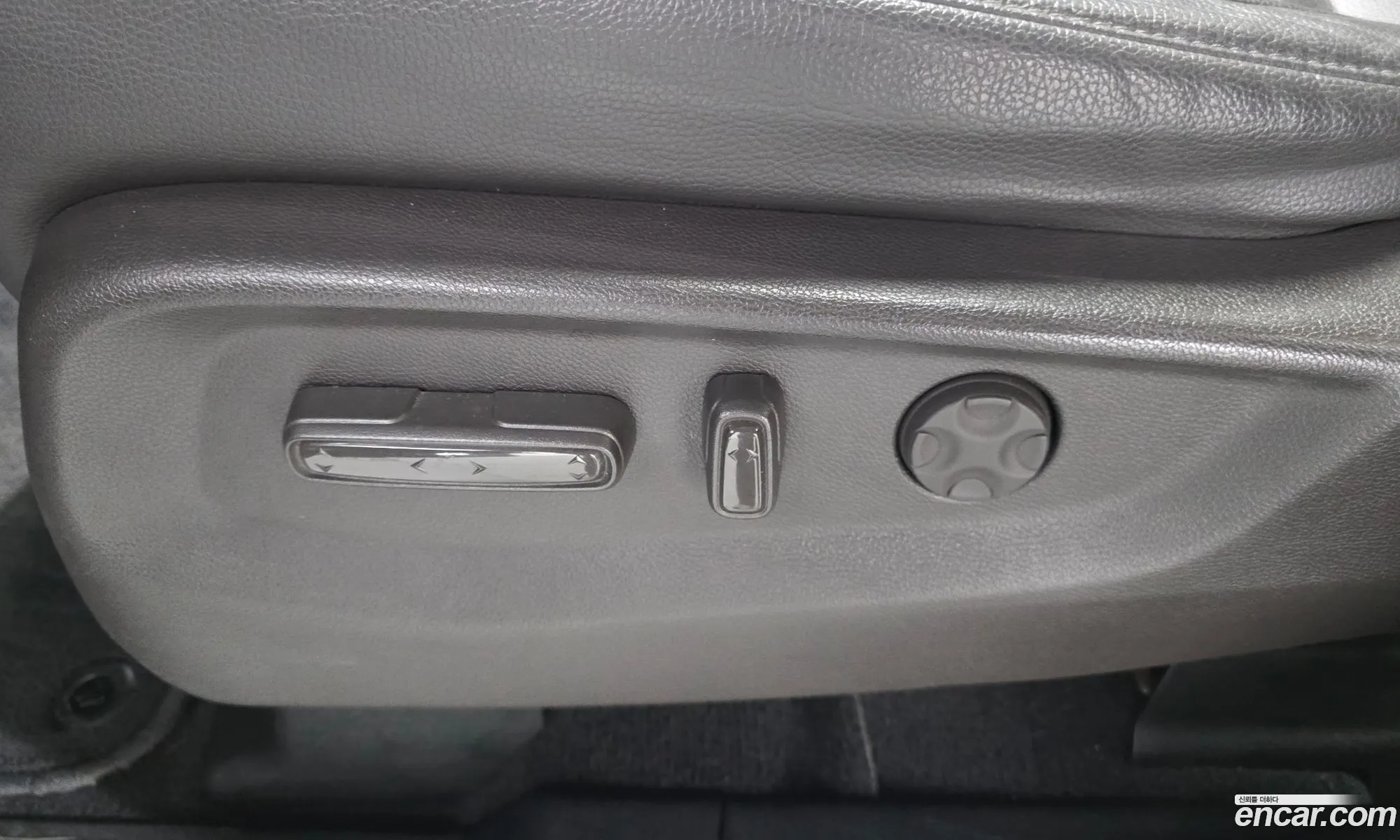 Honda Odyssey 2018 5KBRL6880JB600223 — 29