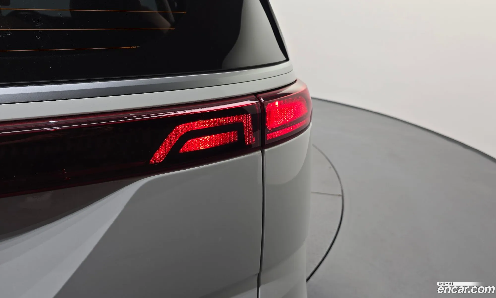 Kia Carnival 2022 — 18