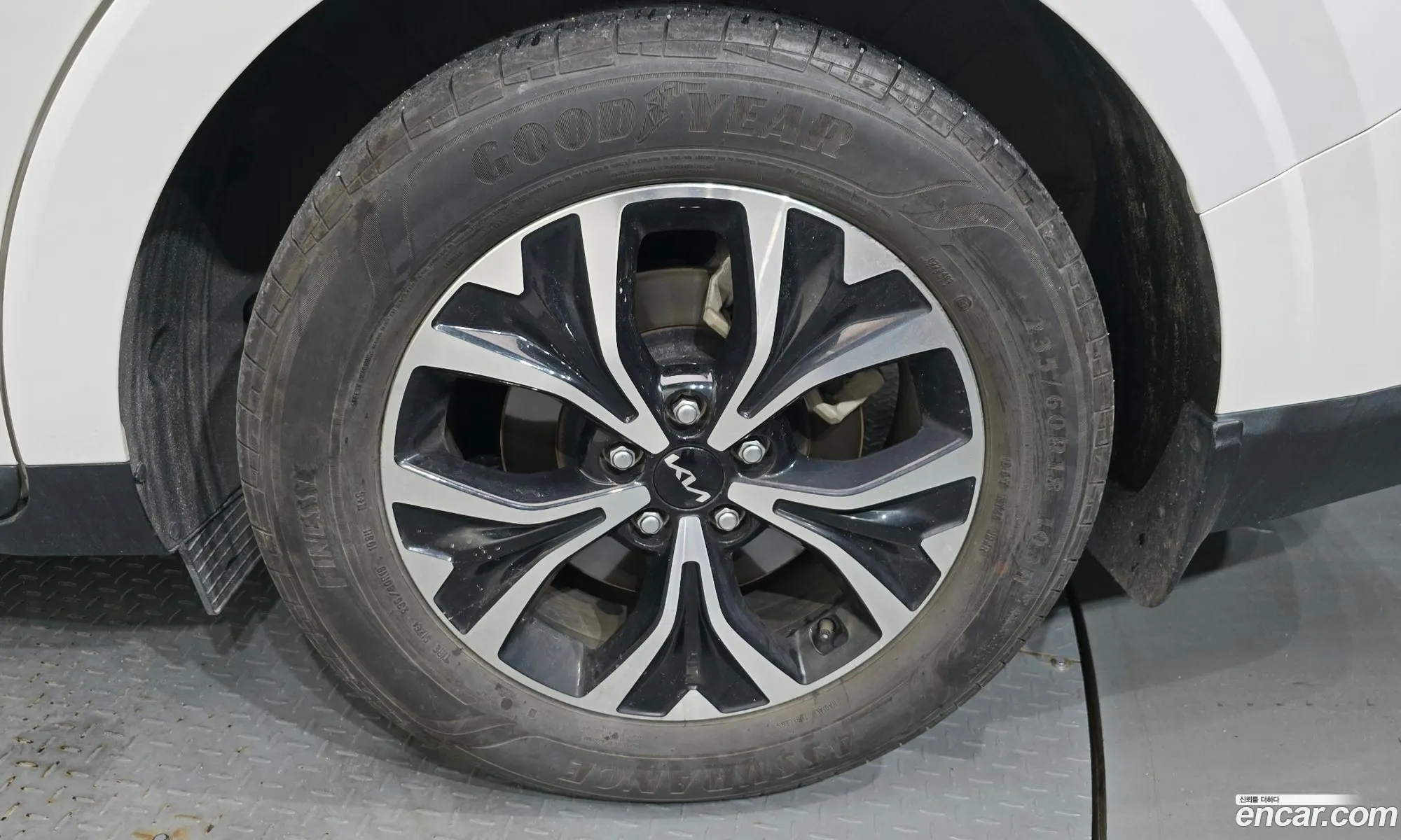 Kia Carnival 2022 — 11