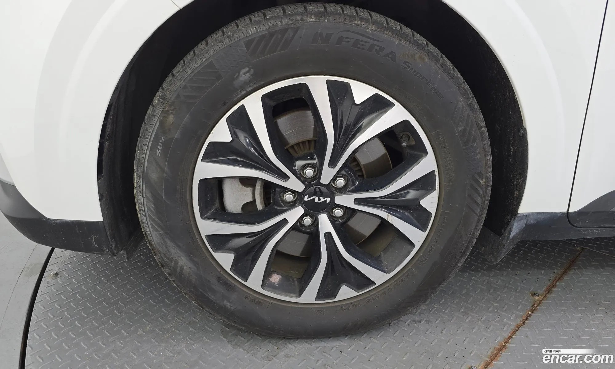 Kia Carnival 2022 — 28