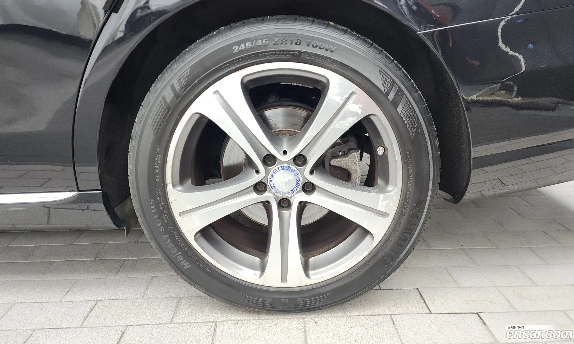 Mercedes-Benz E-Class W213 2016 WDDZF4JB8HA071200 — 28