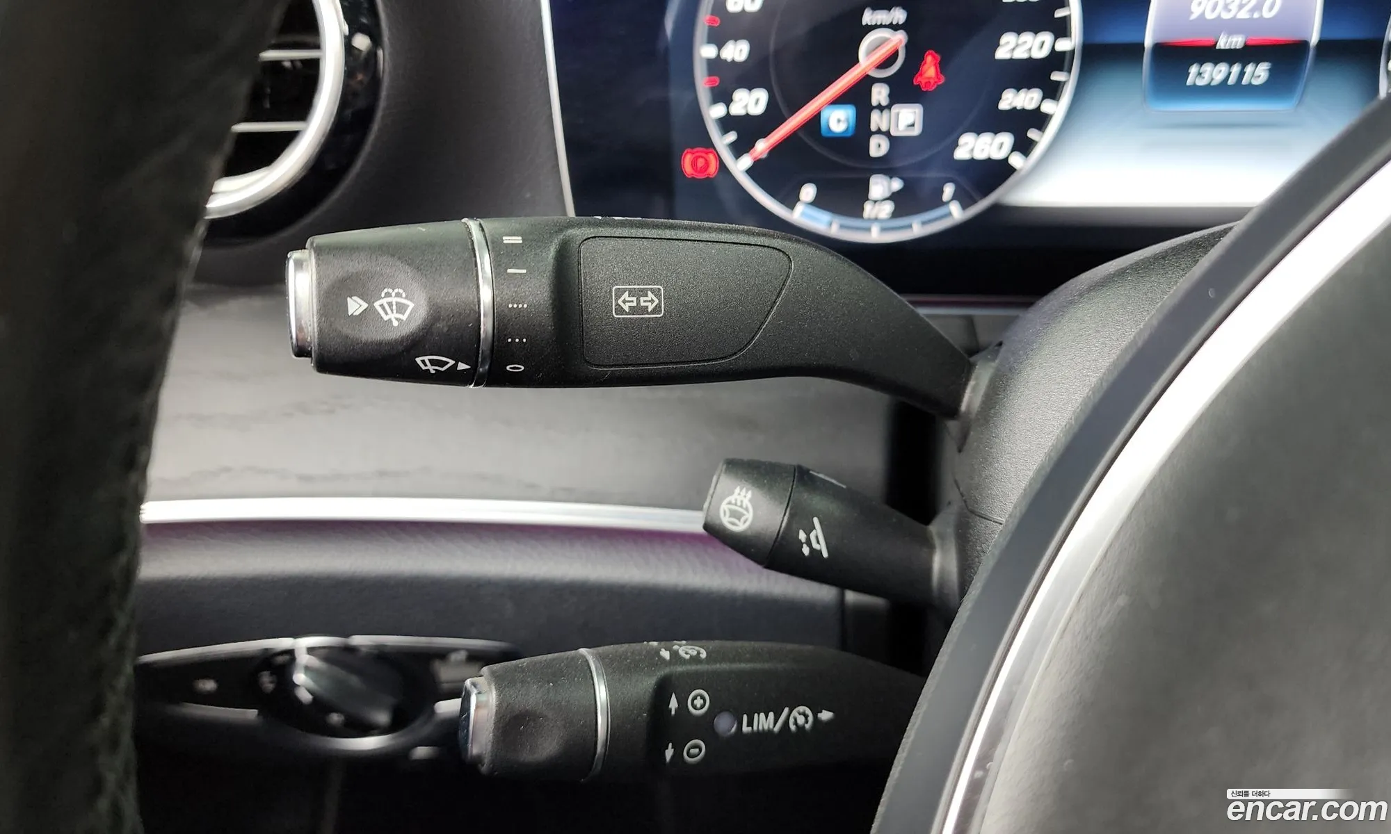 Mercedes-Benz E-Class W213 2016 WDDZF4JB8HA071200 — 29