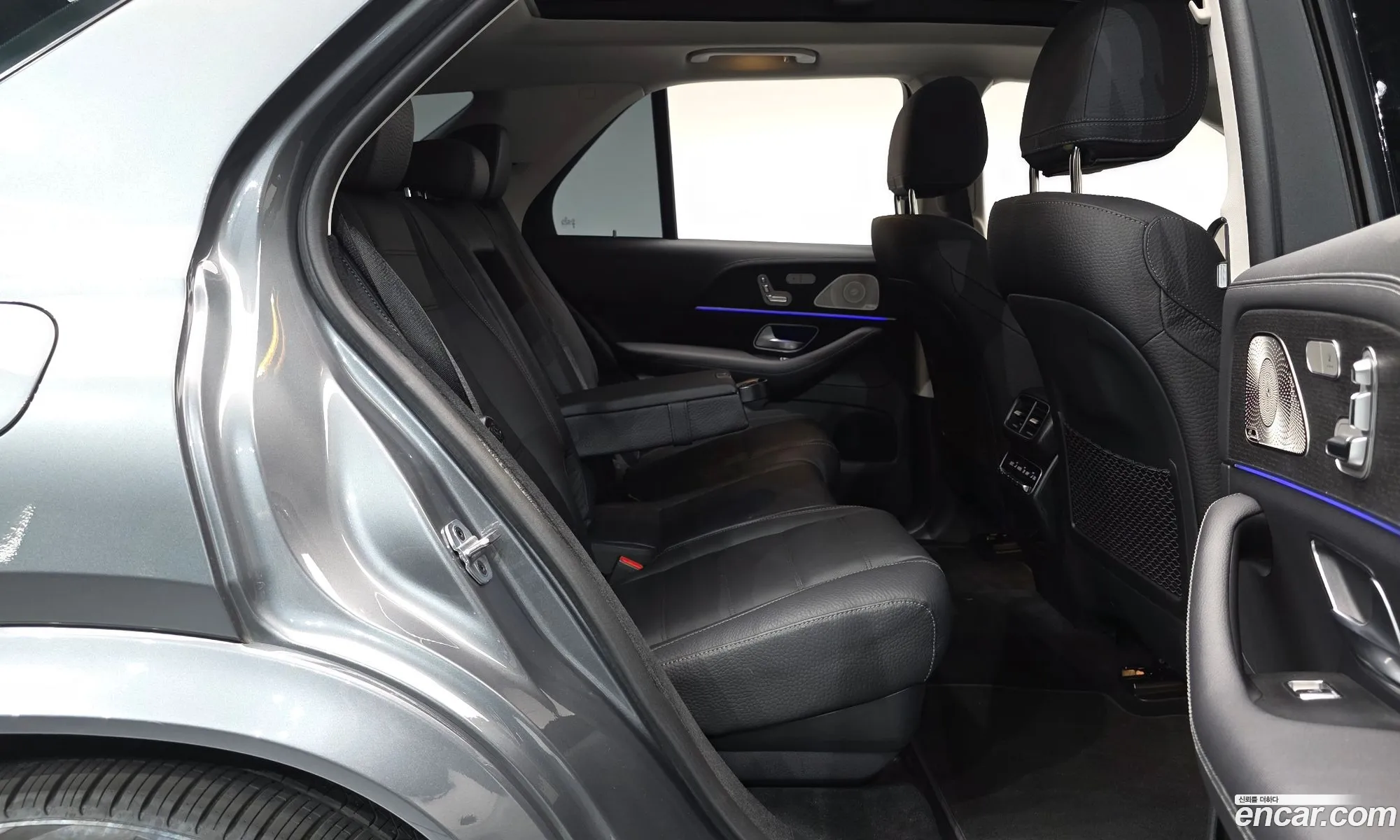 Mercedes-Benz GLE-Class W167 2023 — 24
