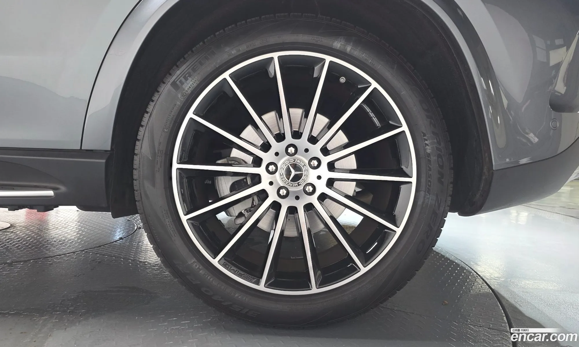 Mercedes-Benz GLE-Class W167 2023 — 10