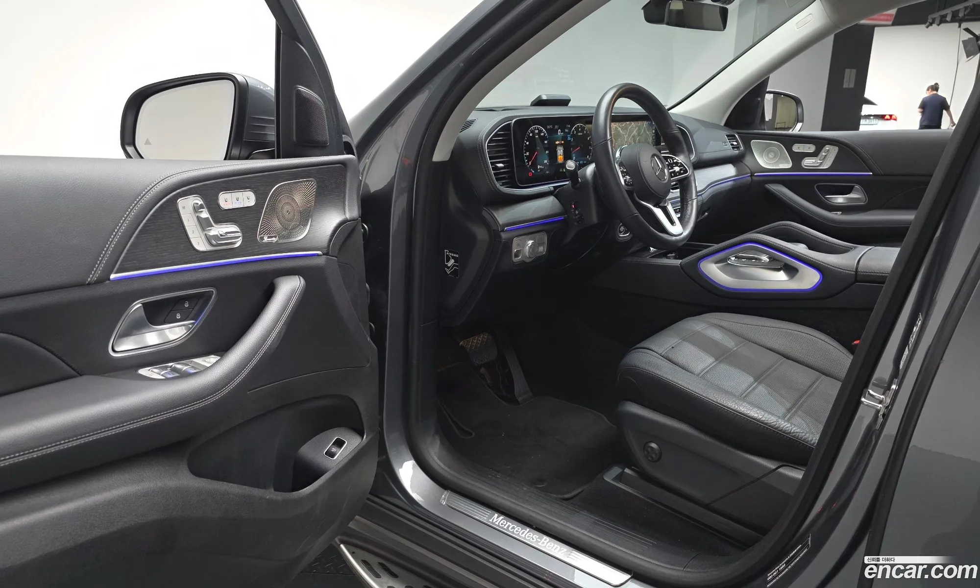 Mercedes-Benz GLE-Class W167 2023 — 29