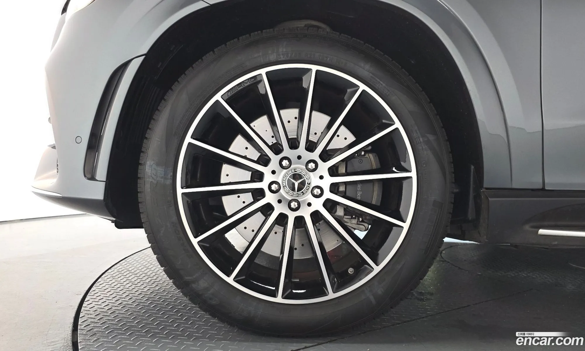 Mercedes-Benz GLE-Class W167 2023 — 36