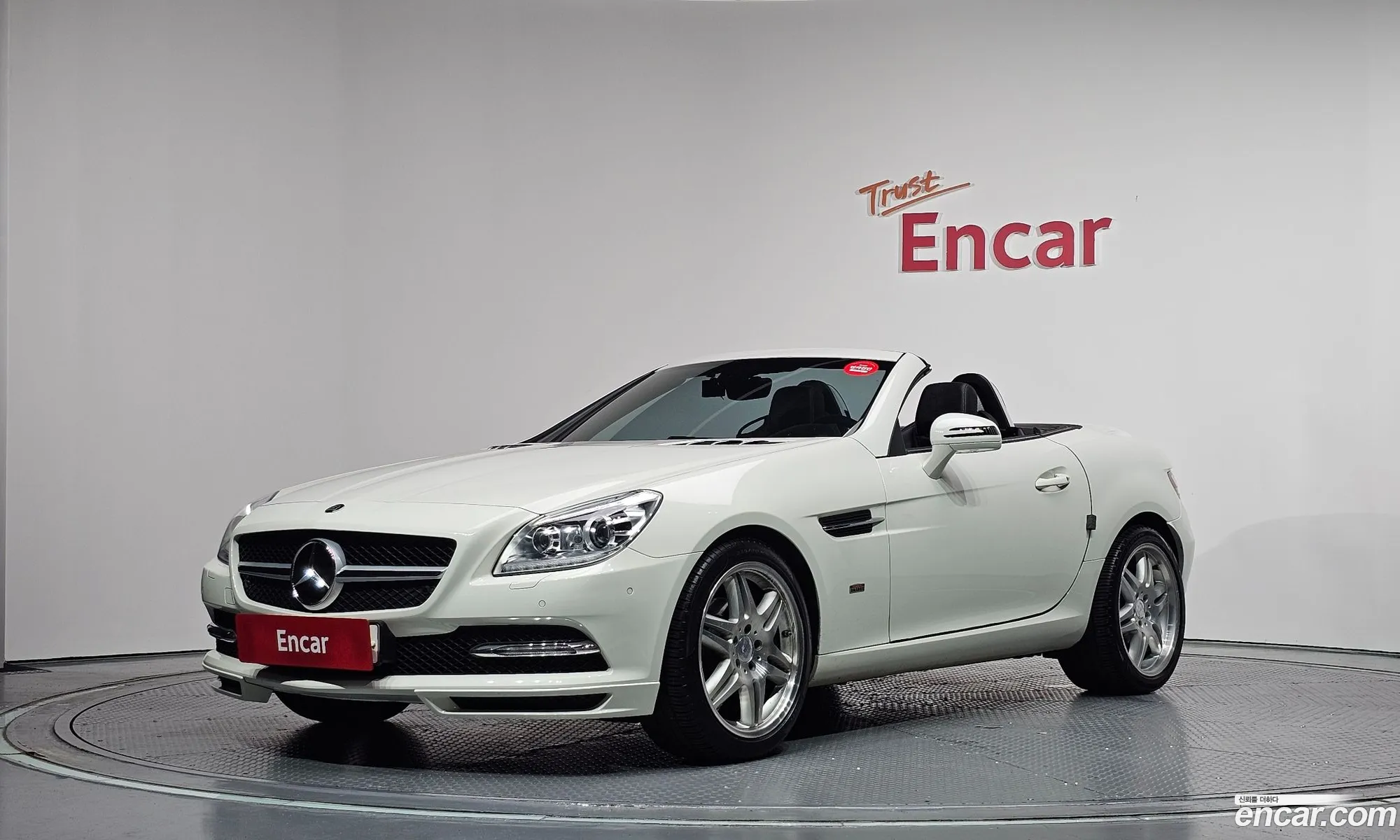Mercedes-Benz SLK-Class 2012 WDDPK4JA7CF033740 — 19