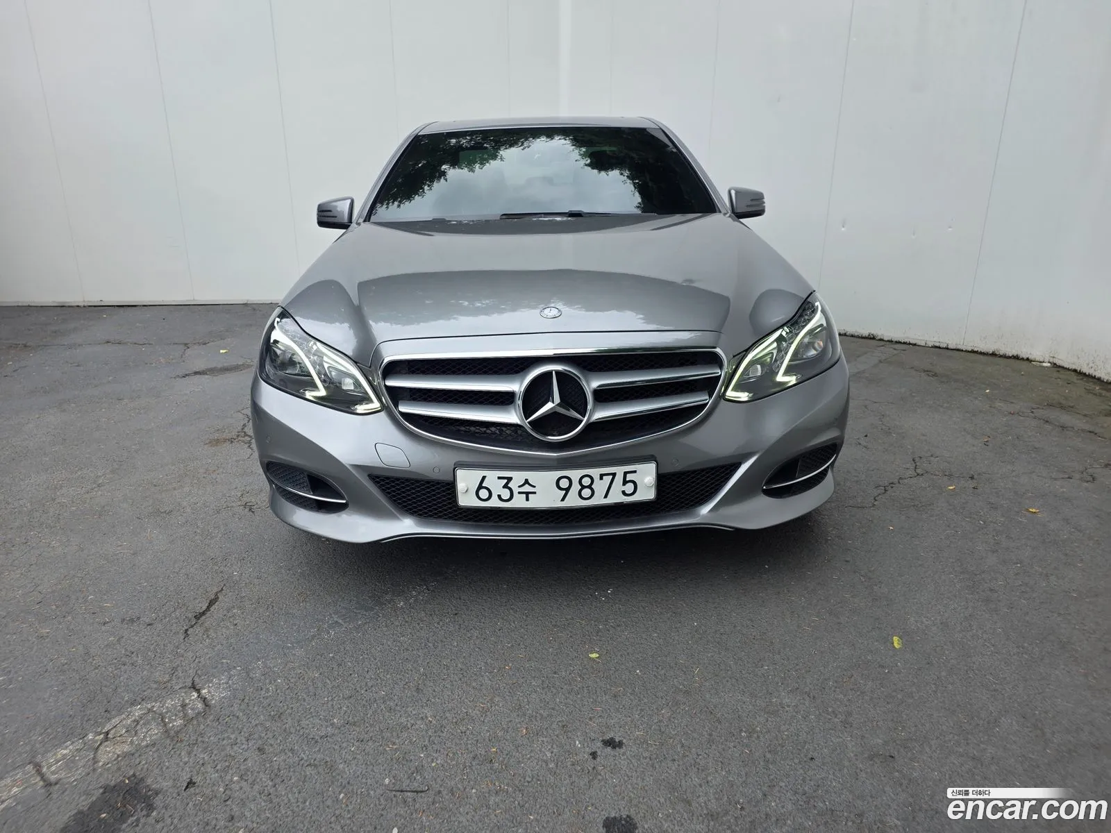 Mercedes-Benz E-Class W212 2014 — 12