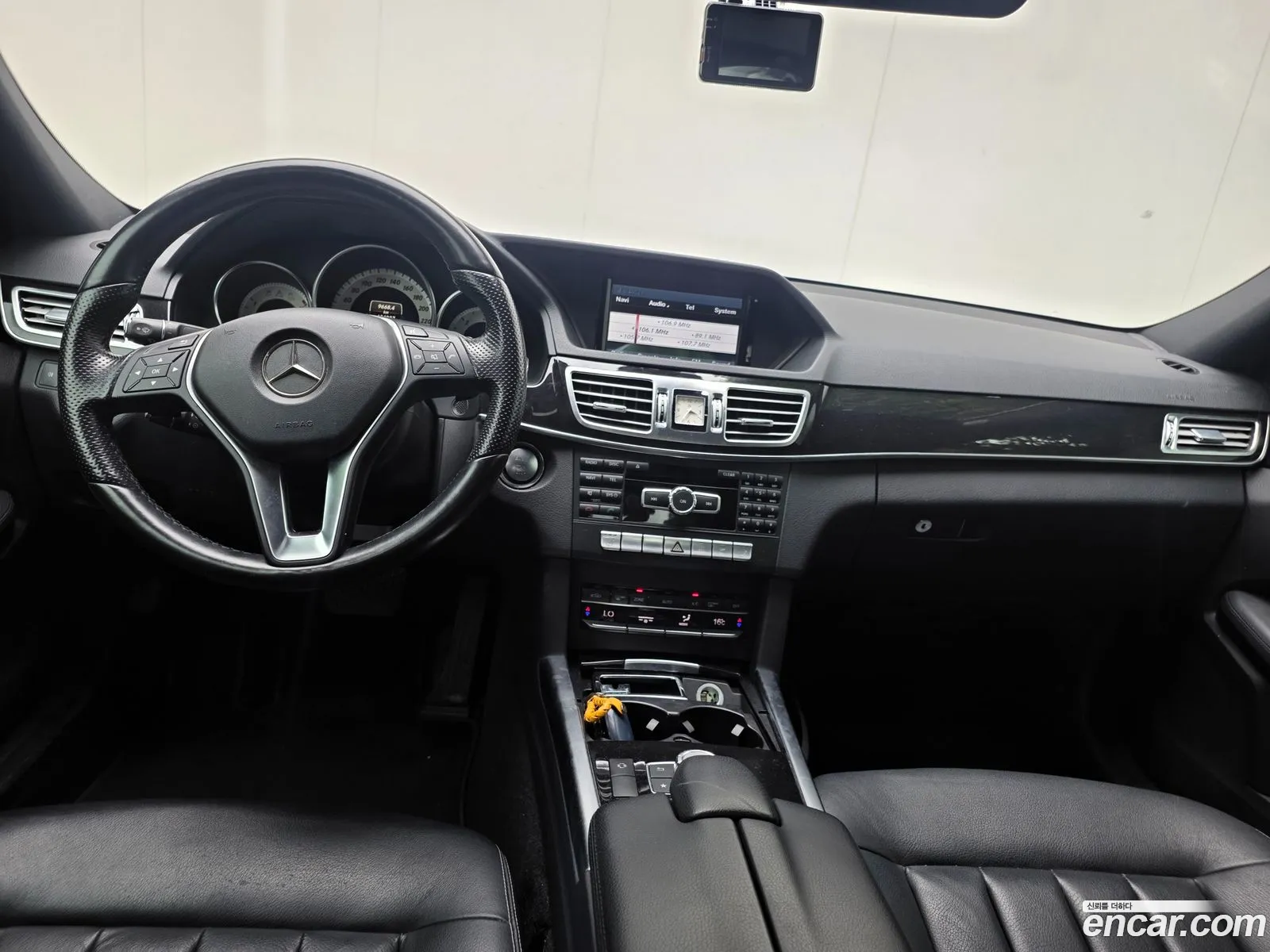 Mercedes-Benz E-Class W212 2014 — 5