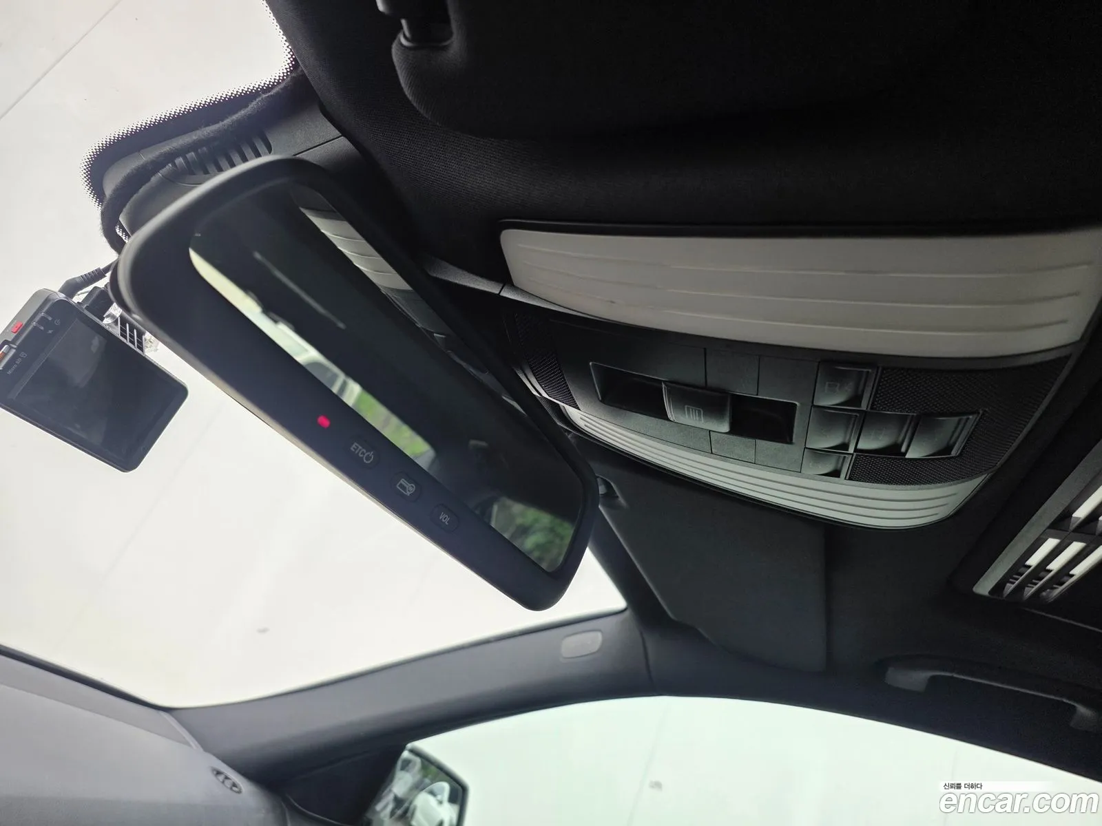 Mercedes-Benz E-Class W212 2014 — 13