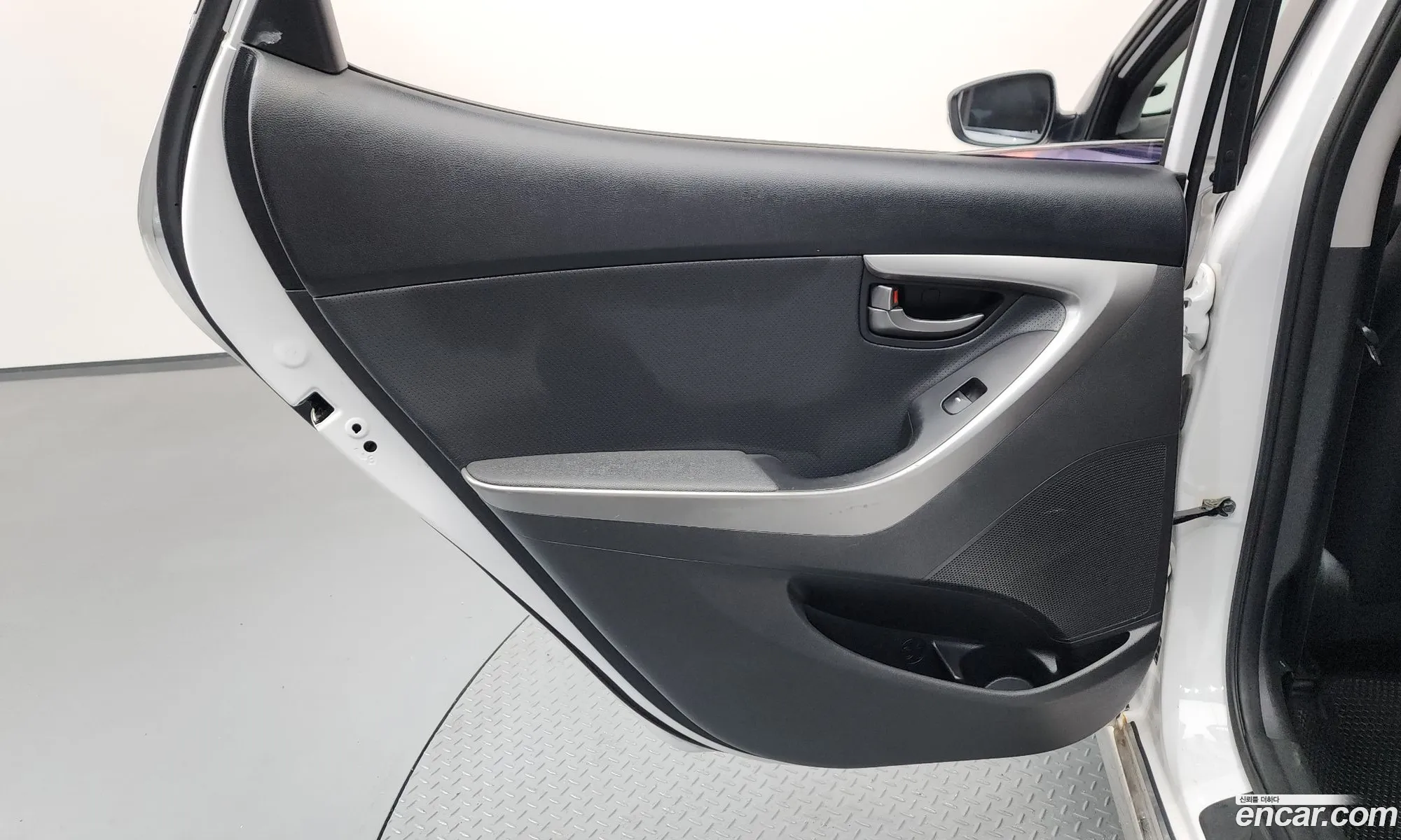 Hyundai Elantra MD 2012 — 14