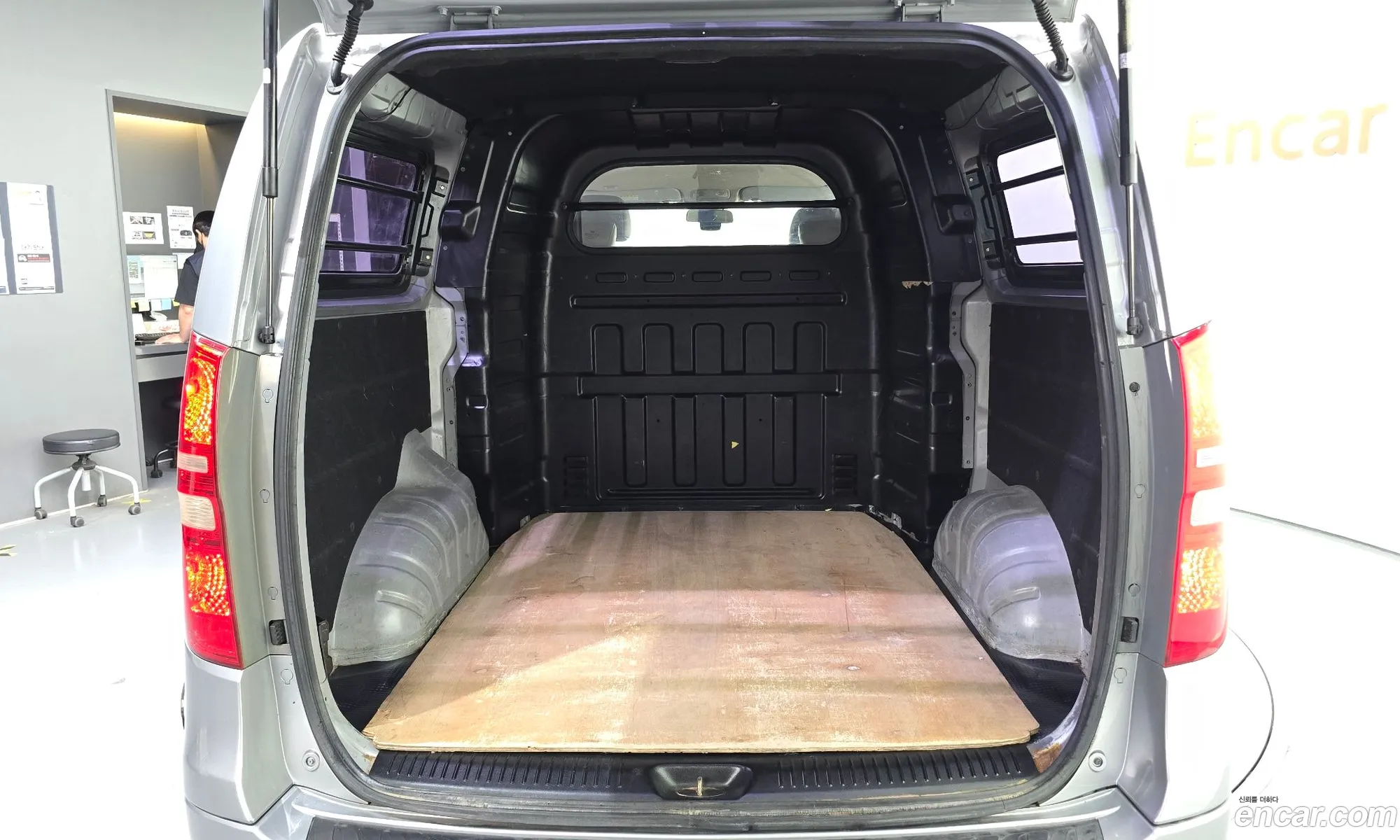 Hyundai Grand Starex 2012 — 6