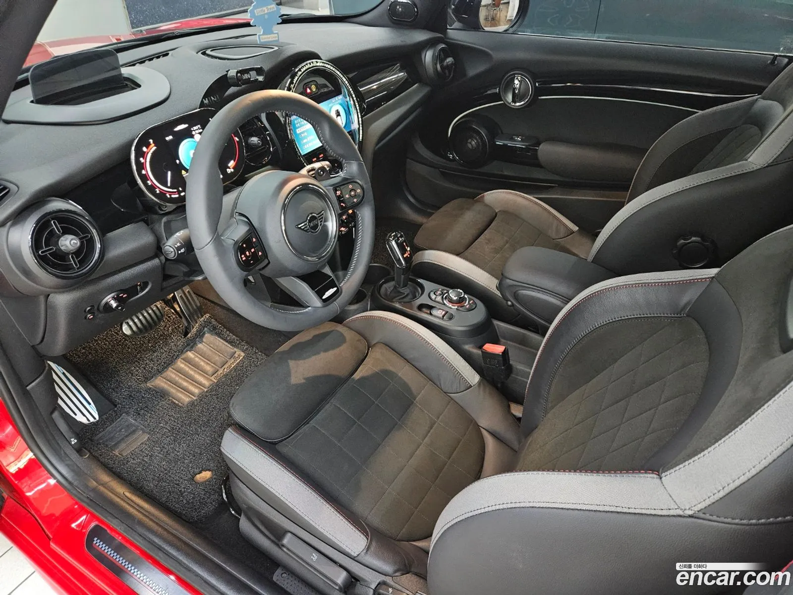 Mini Cooper S 2023 — 8