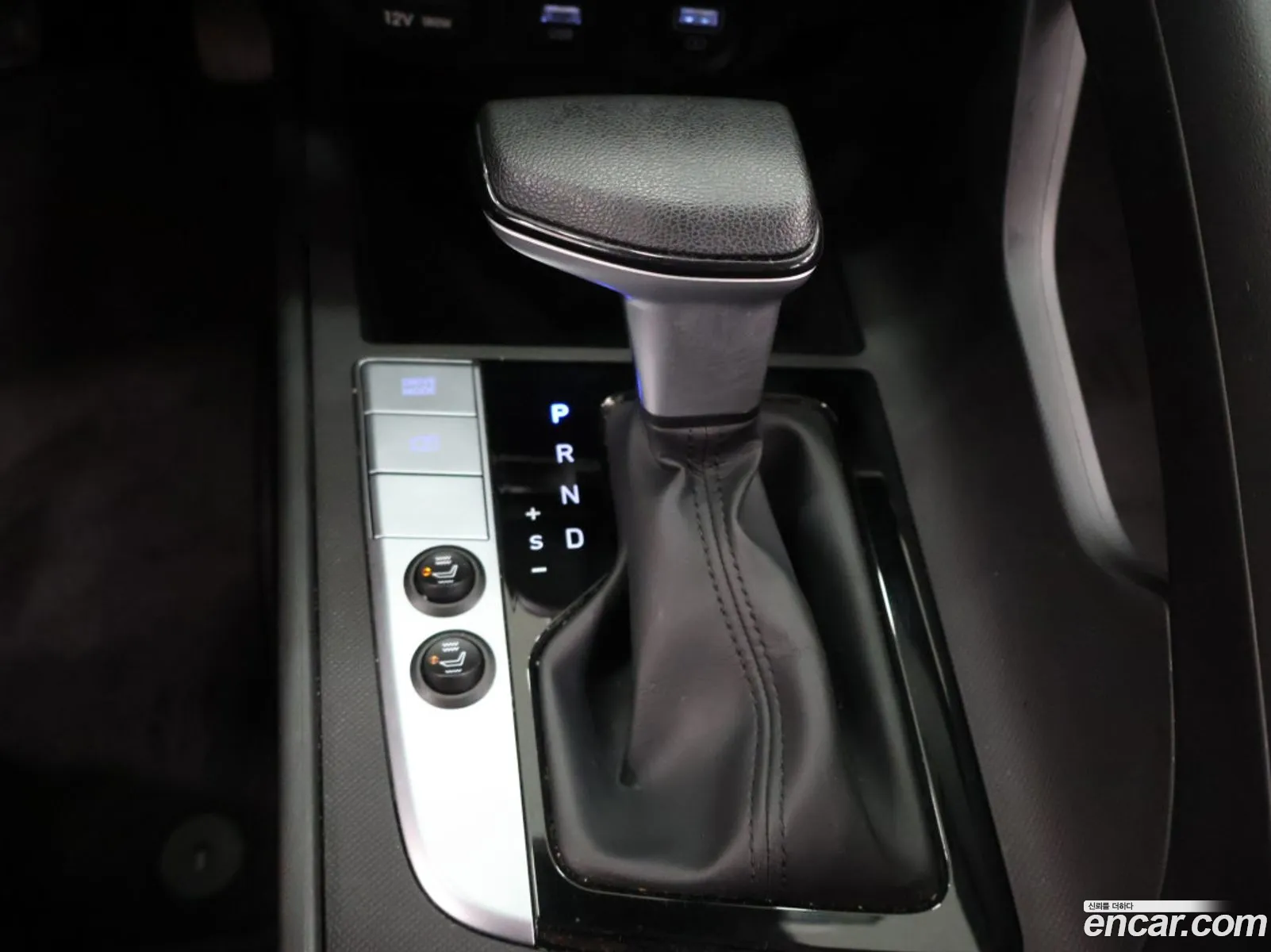 Hyundai Elantra 2022 — 12