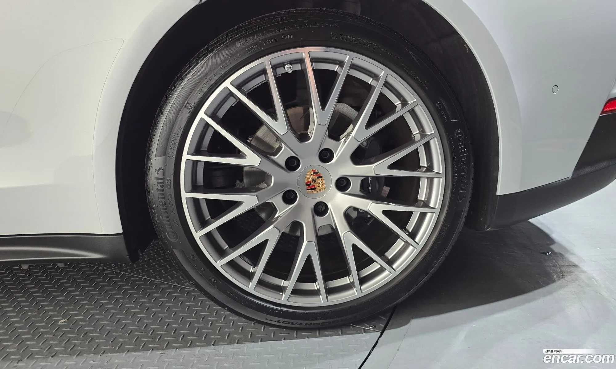 Porsche Panamera 2025 WP0AA2YAXSL009378 — 28