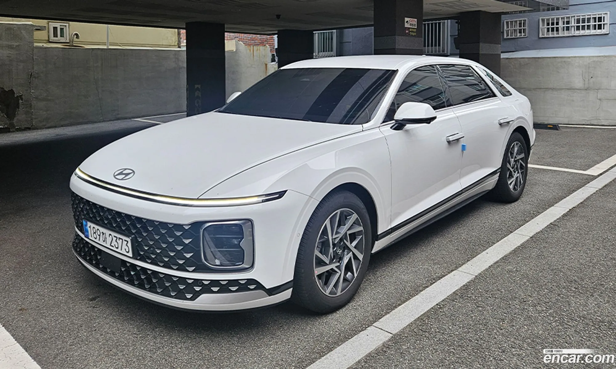 Hyundai Grandeur Hybrid 2025 — 14