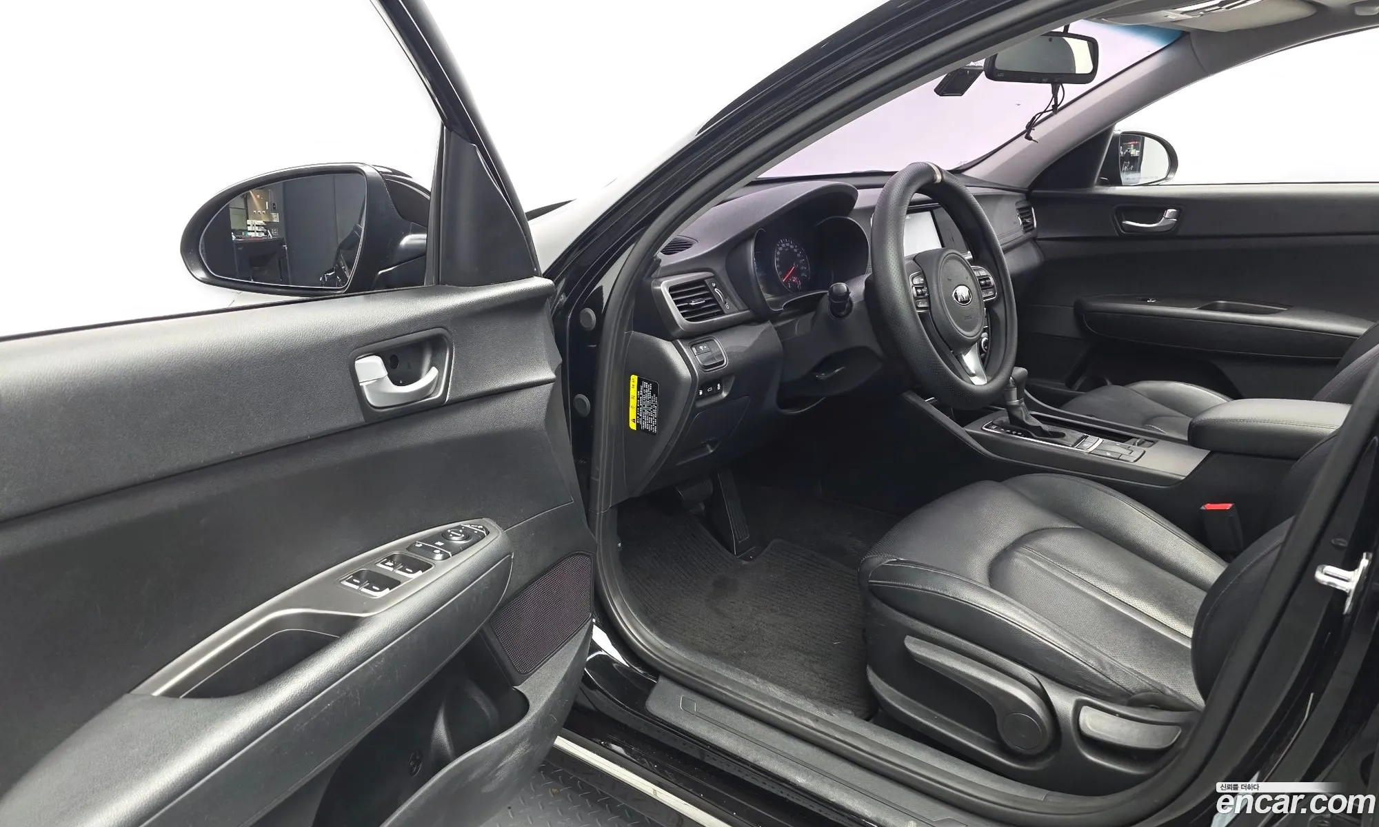 Kia K5 2017 — 27