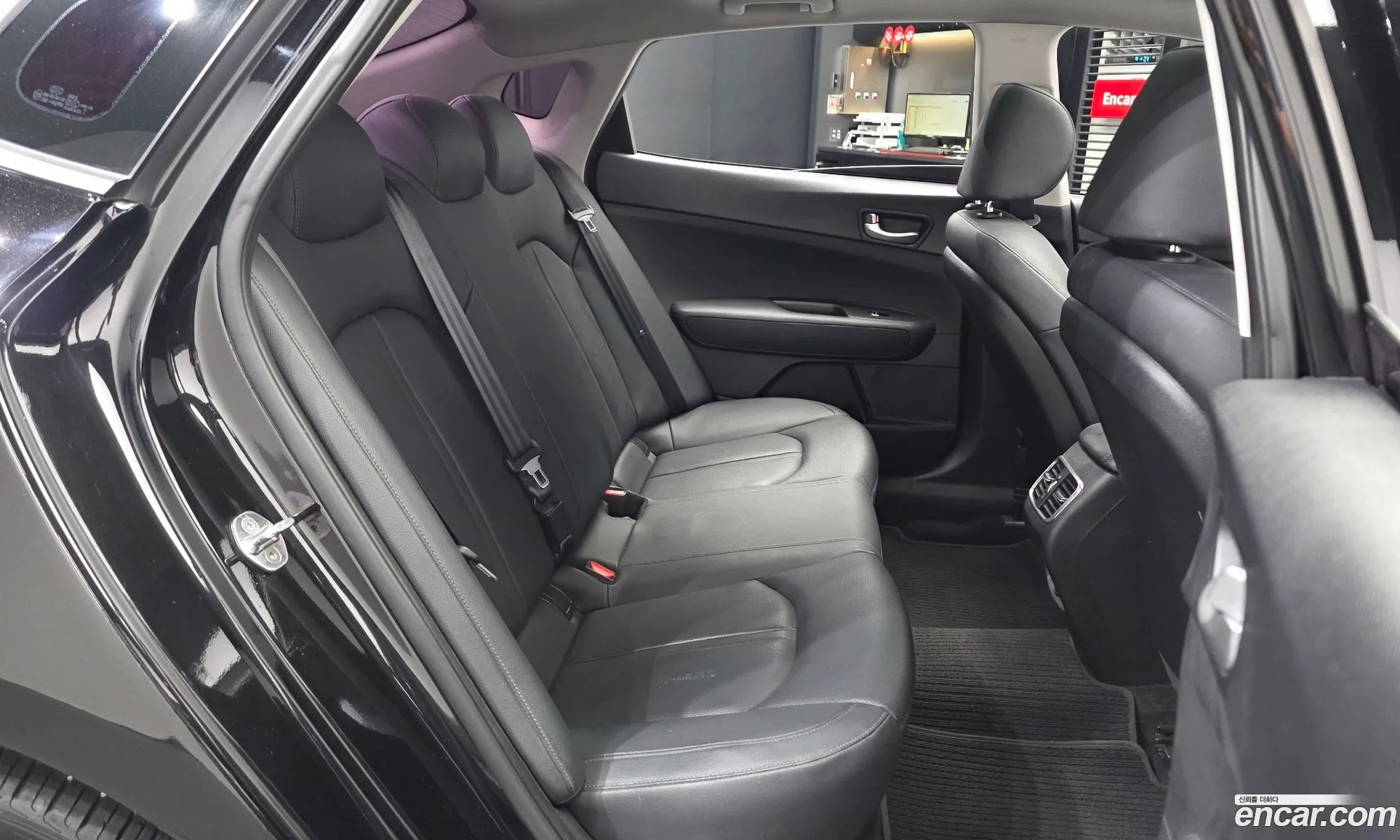 Kia K5 2017 — 12