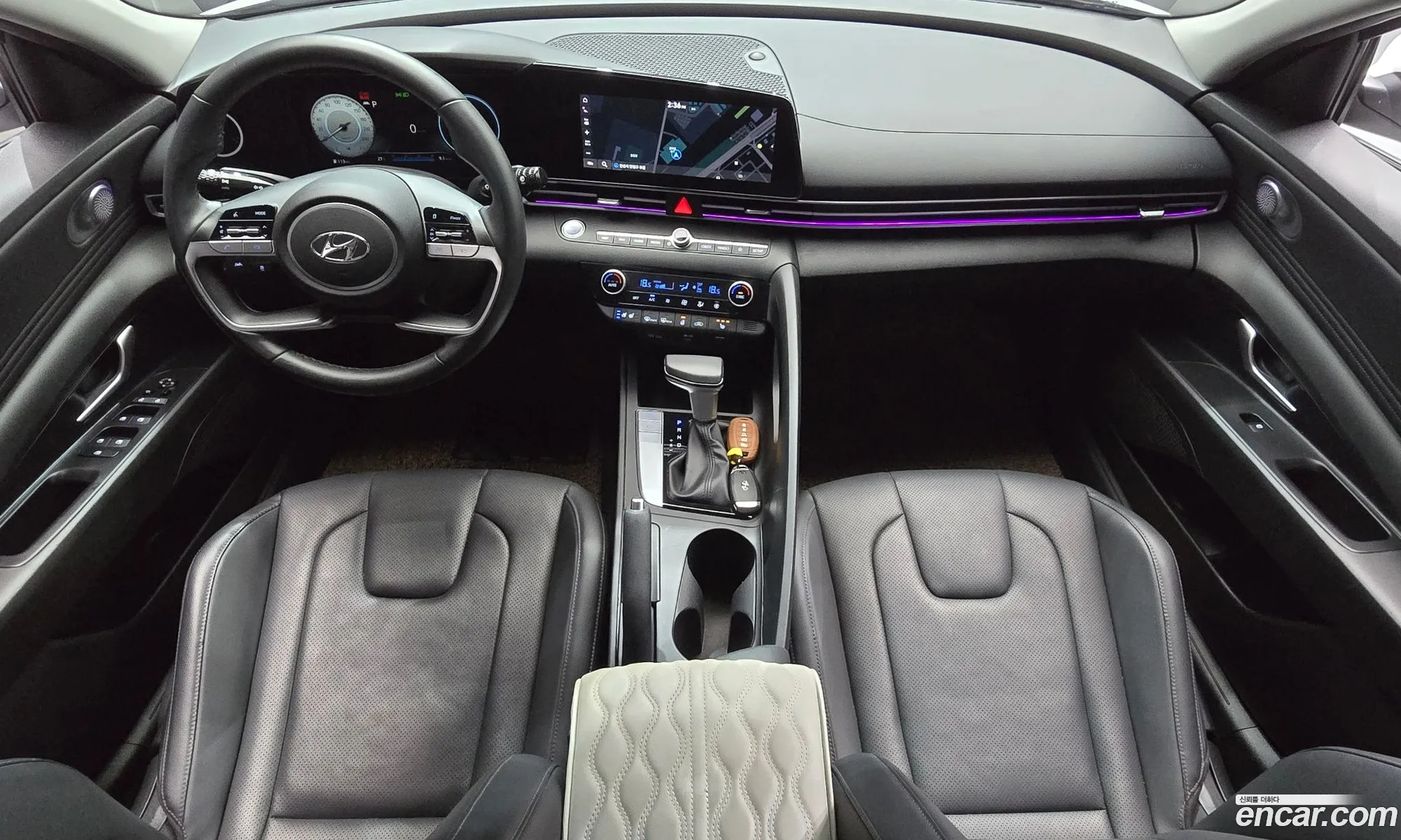 Hyundai Elantra 2020 — 10