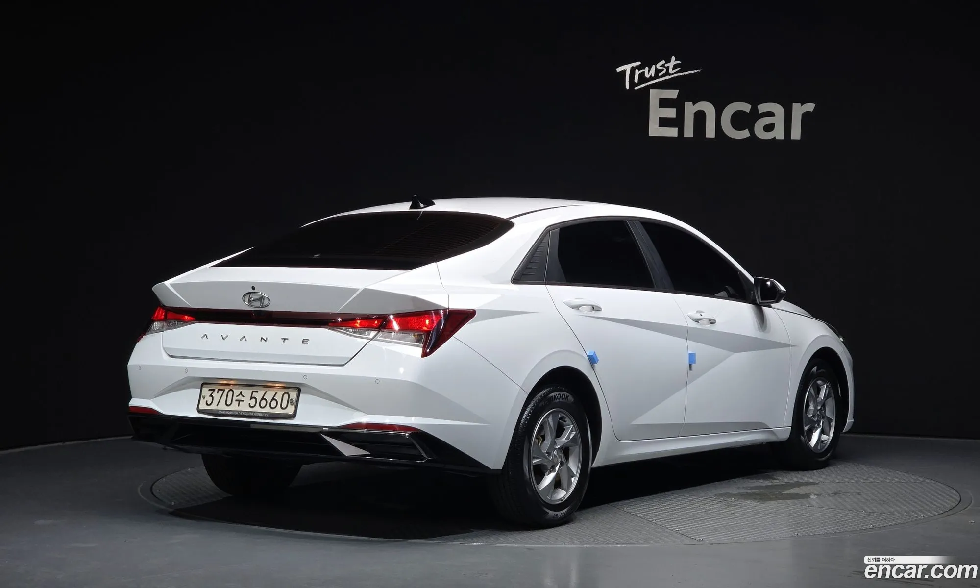 Hyundai Elantra 2020 — 5